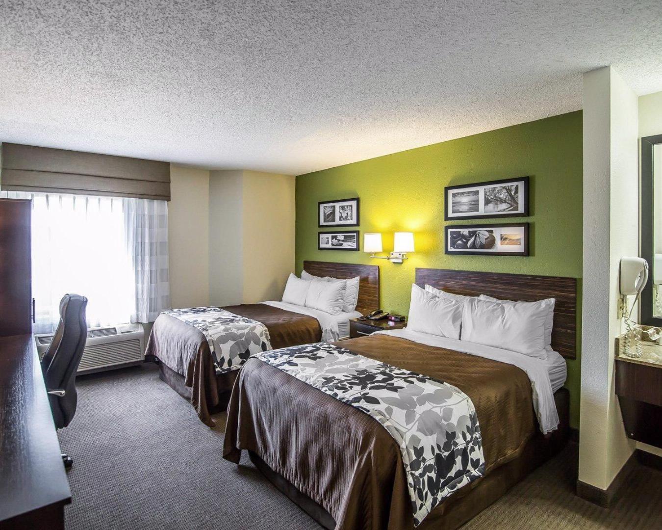 Double Room Two Double Beds Non-Smoking