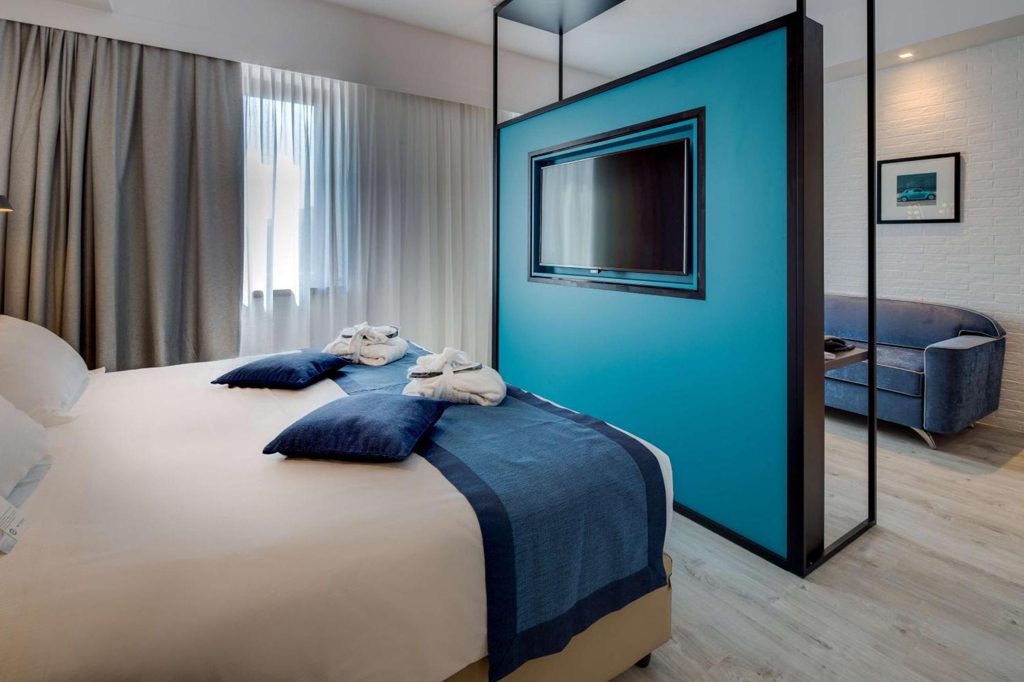 Executive King Suite