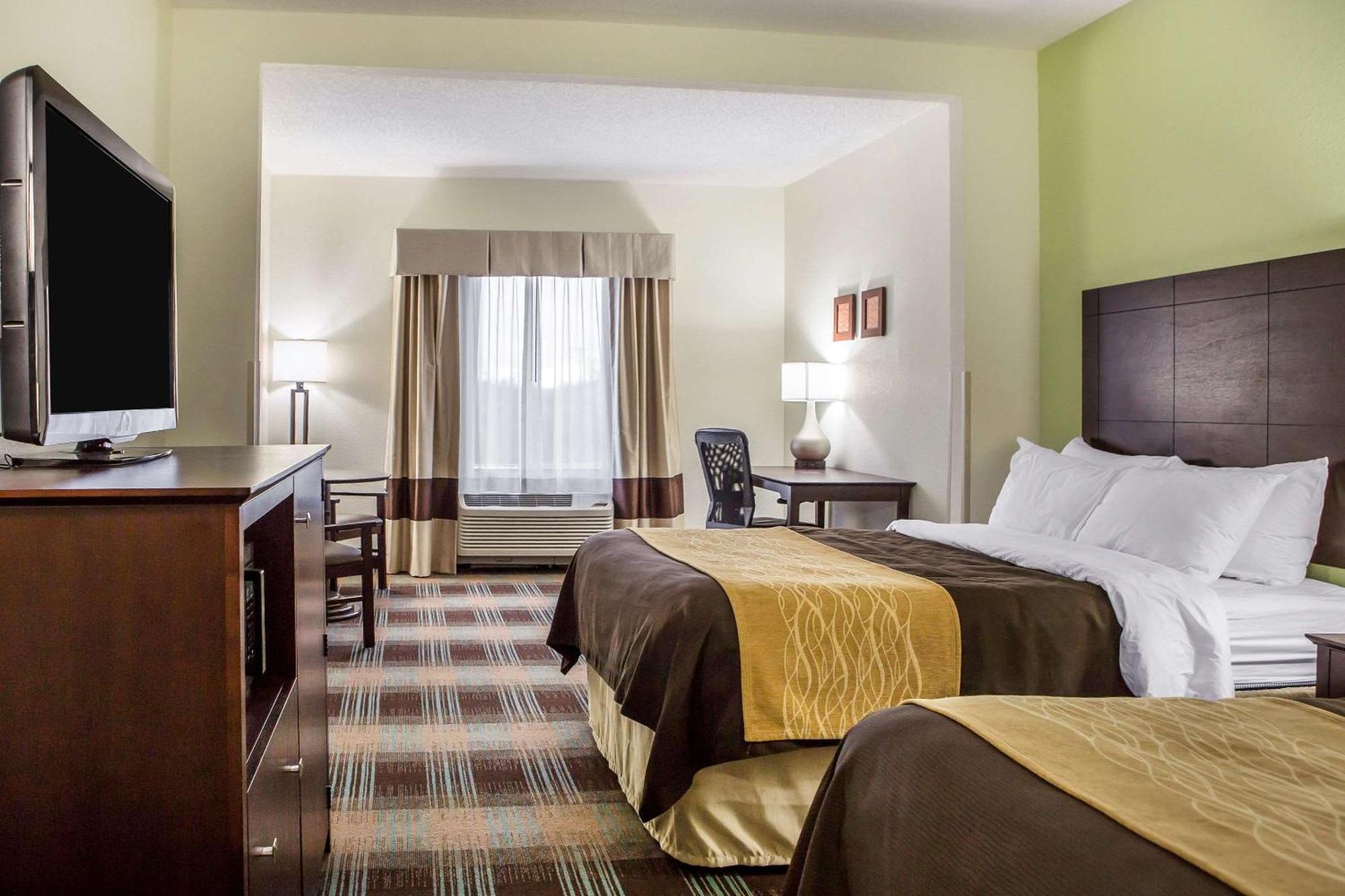 Double Room with Two Double Beds - Non-Smoking