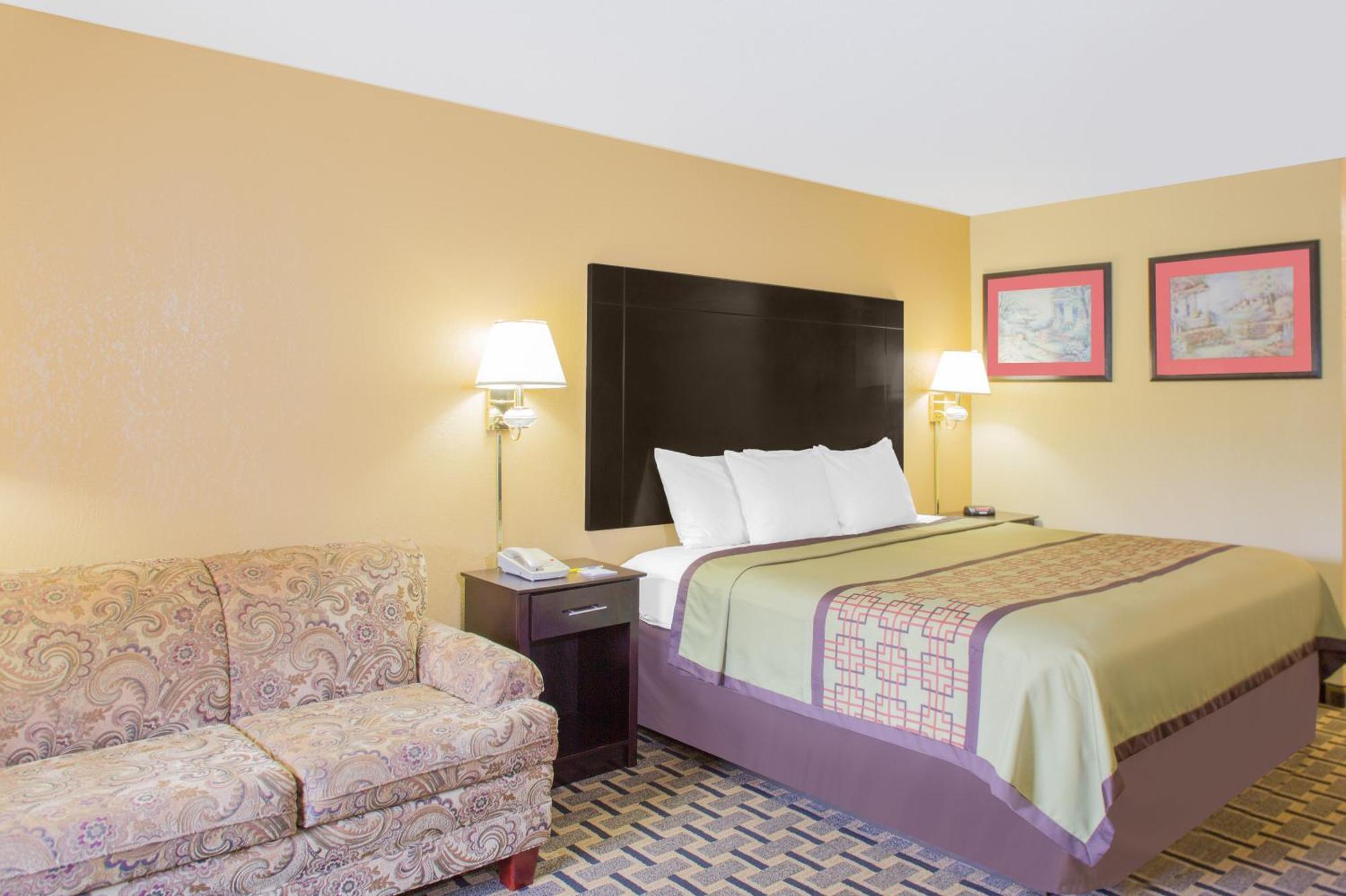 King Room Disability Access or Non-Smoking