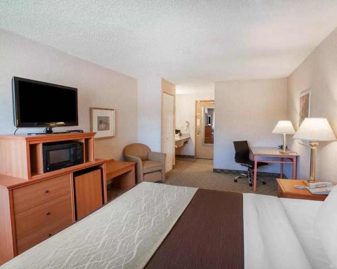 King Room - Disability Access/Non-Smoking
