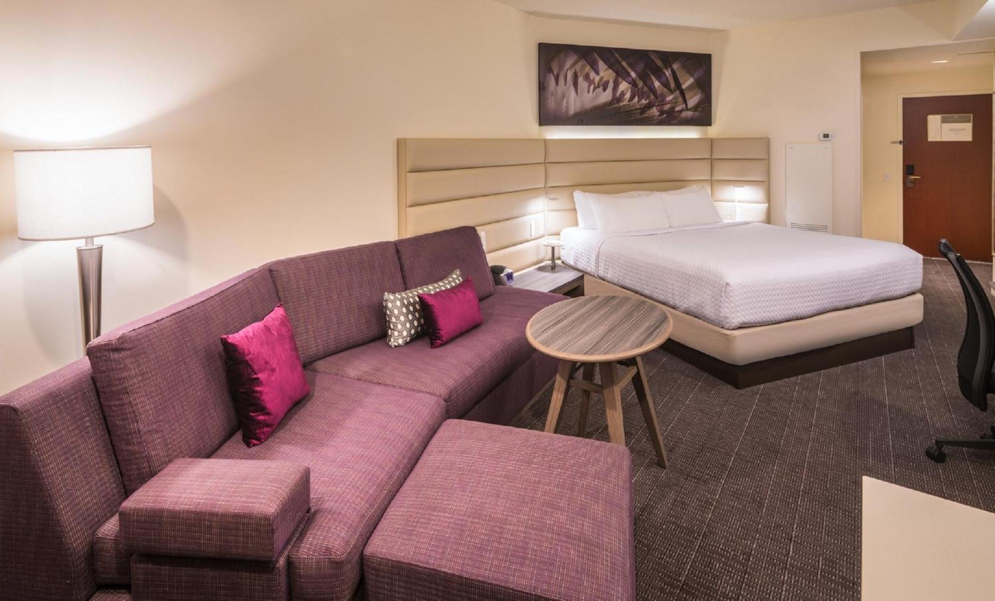 Standard King Room