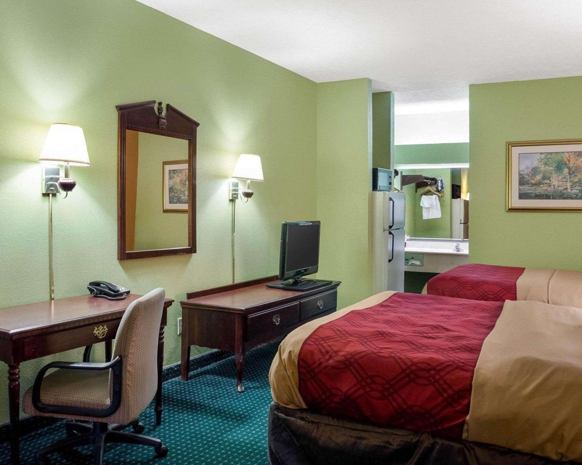 Double Room Two Double Beds Non-Smoking