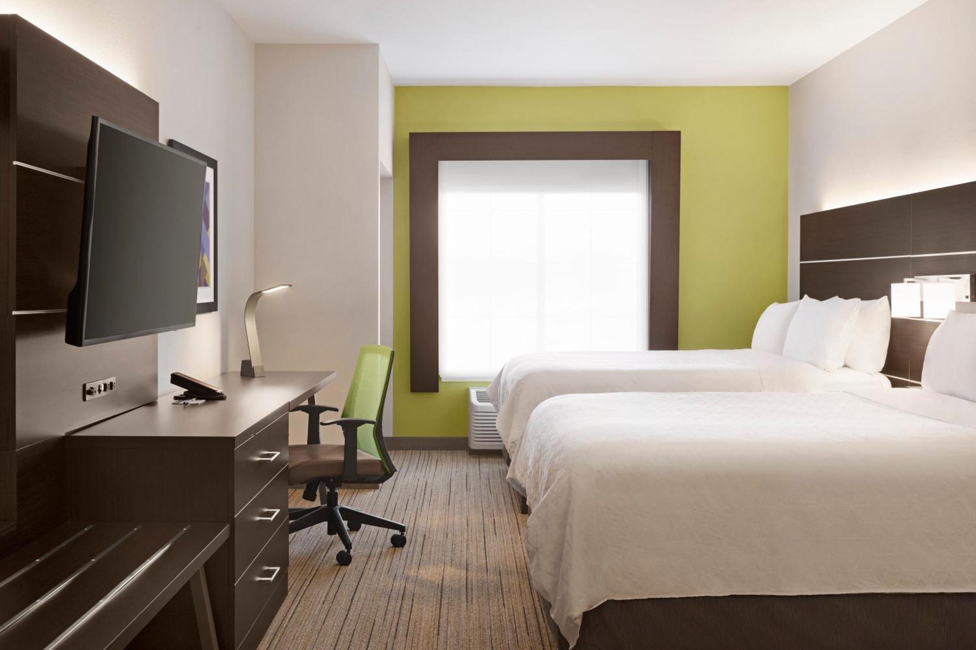 Suite Two Queen Beds