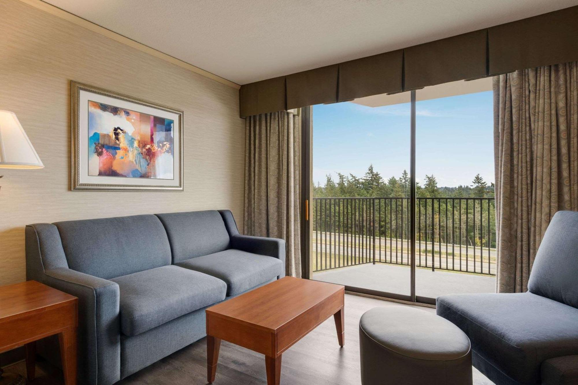 King Studio Suite City View Non-Smoking