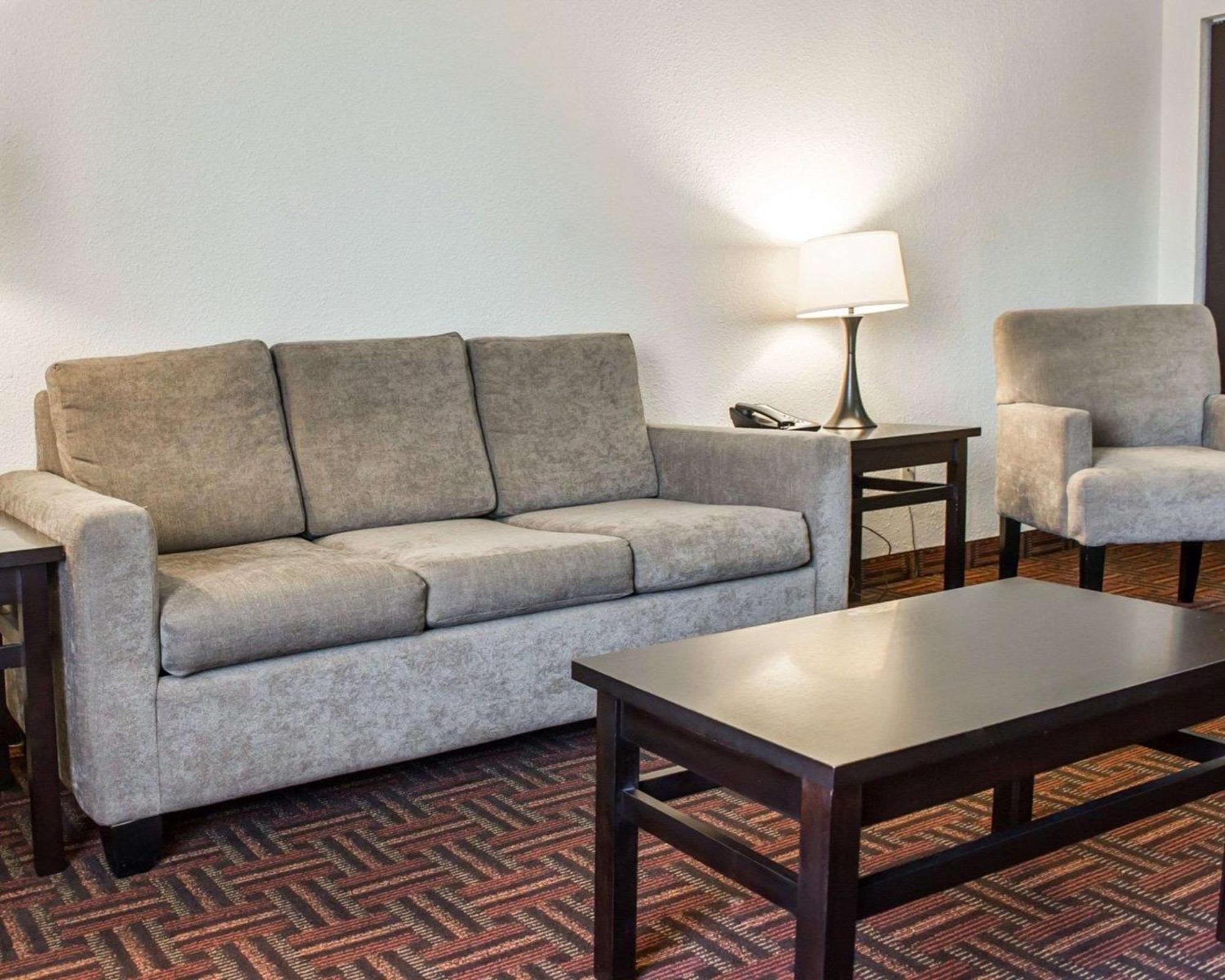 One Room Suite Sofa bed Non Smoking
