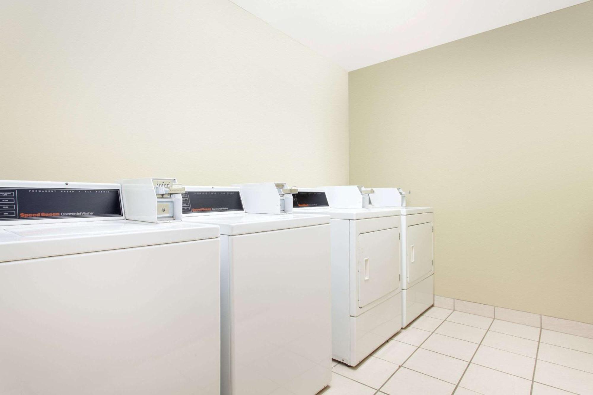 King Room Mobility Access or Non-Smoking