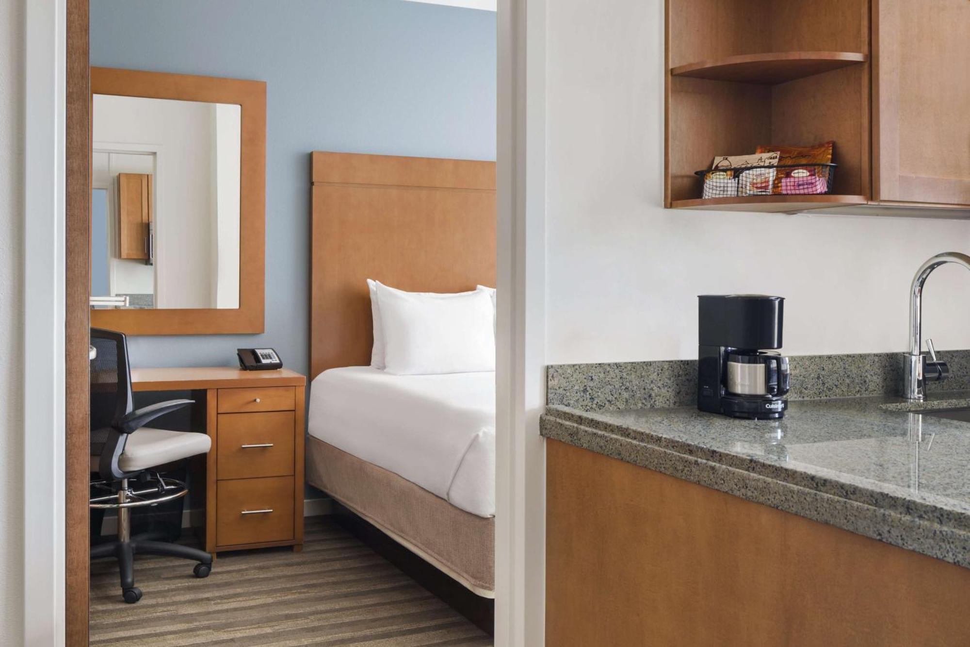 Two-Bedroom King Suite
