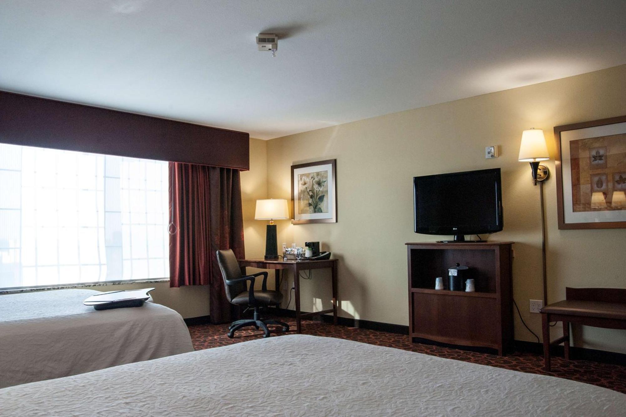 Queen Room Two Queen Beds Non-Smoking