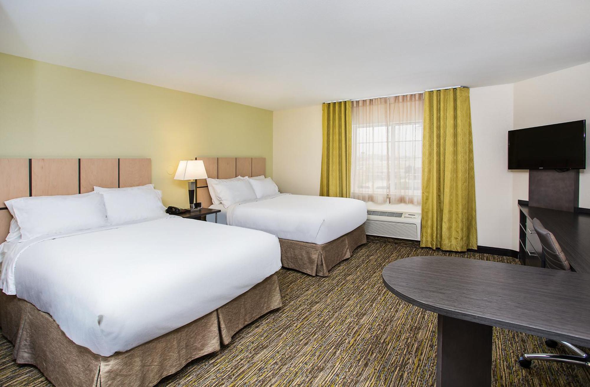 Studio Suite with Two Queen Beds