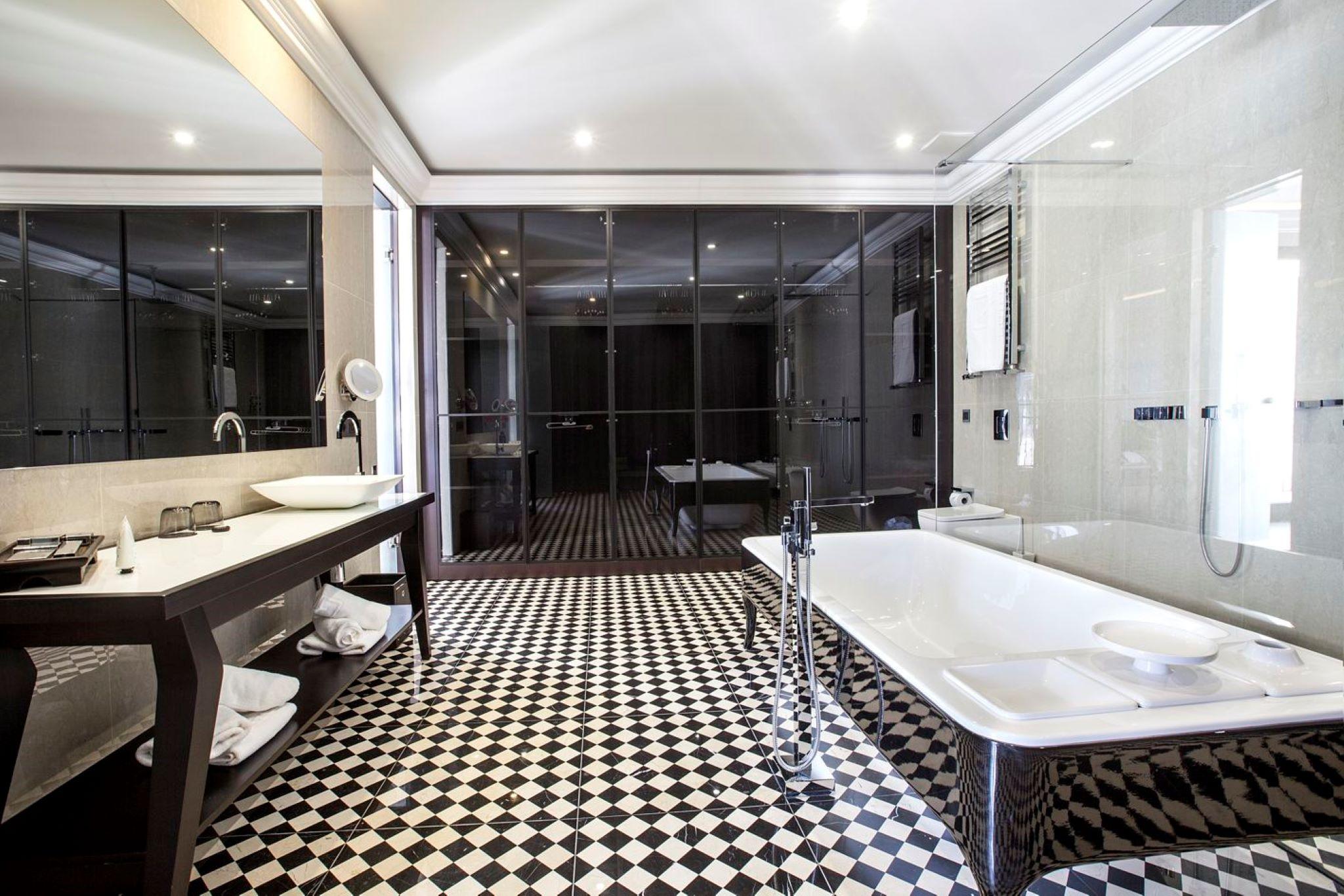 Penthouse Apartment