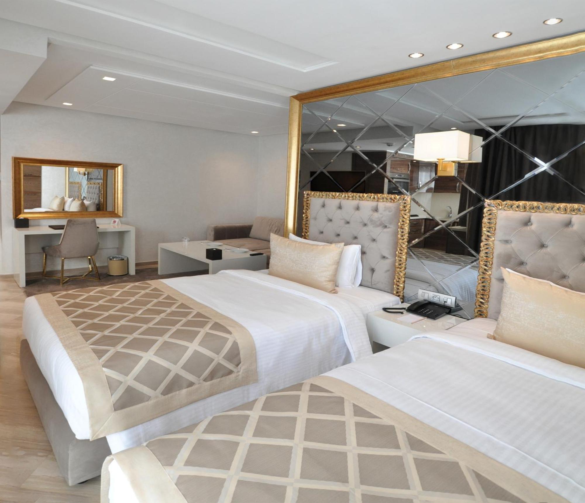 Standard Junior Suite Twin,1403482958:JPEG
