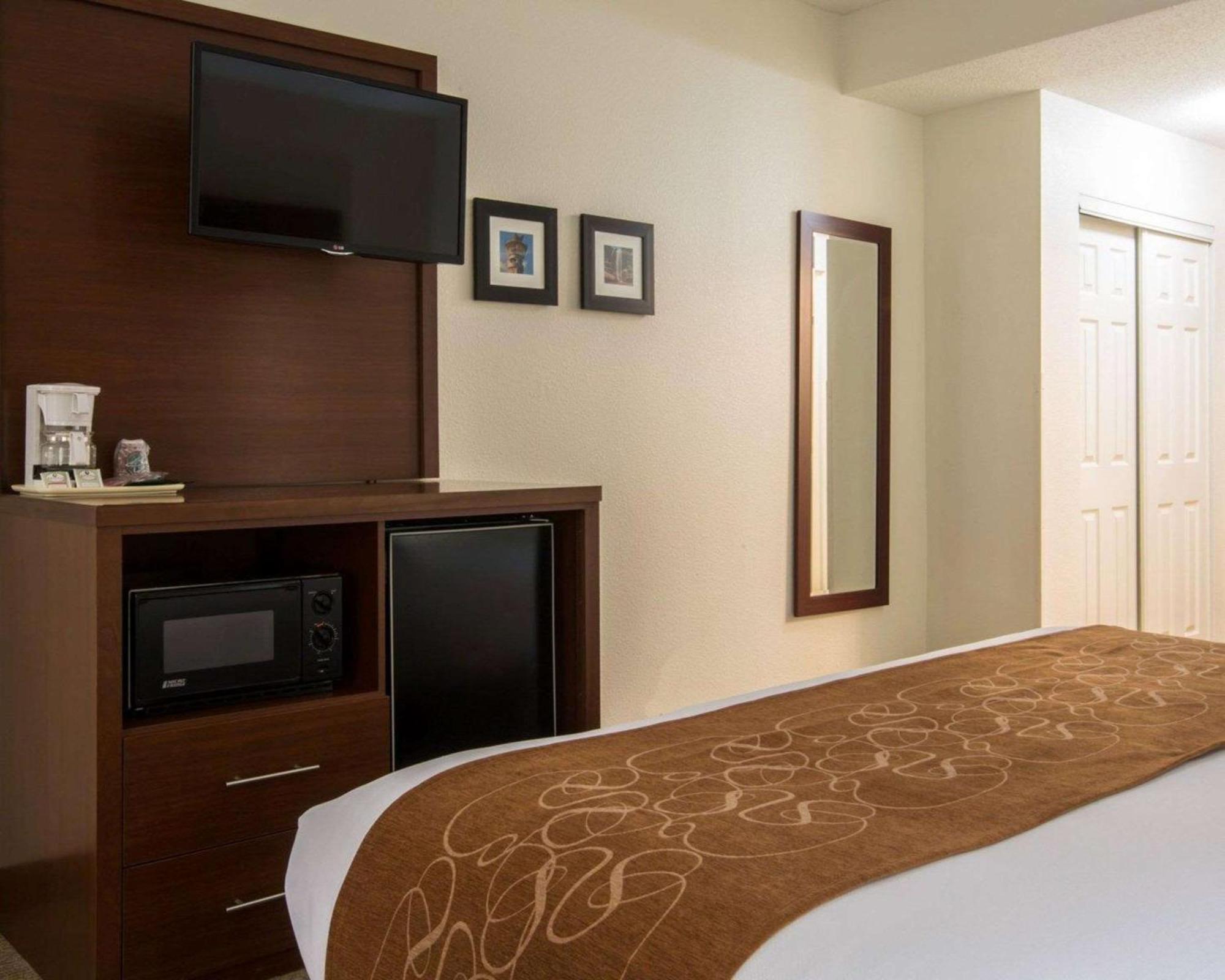 King Suite Disability Access Non-Smoking