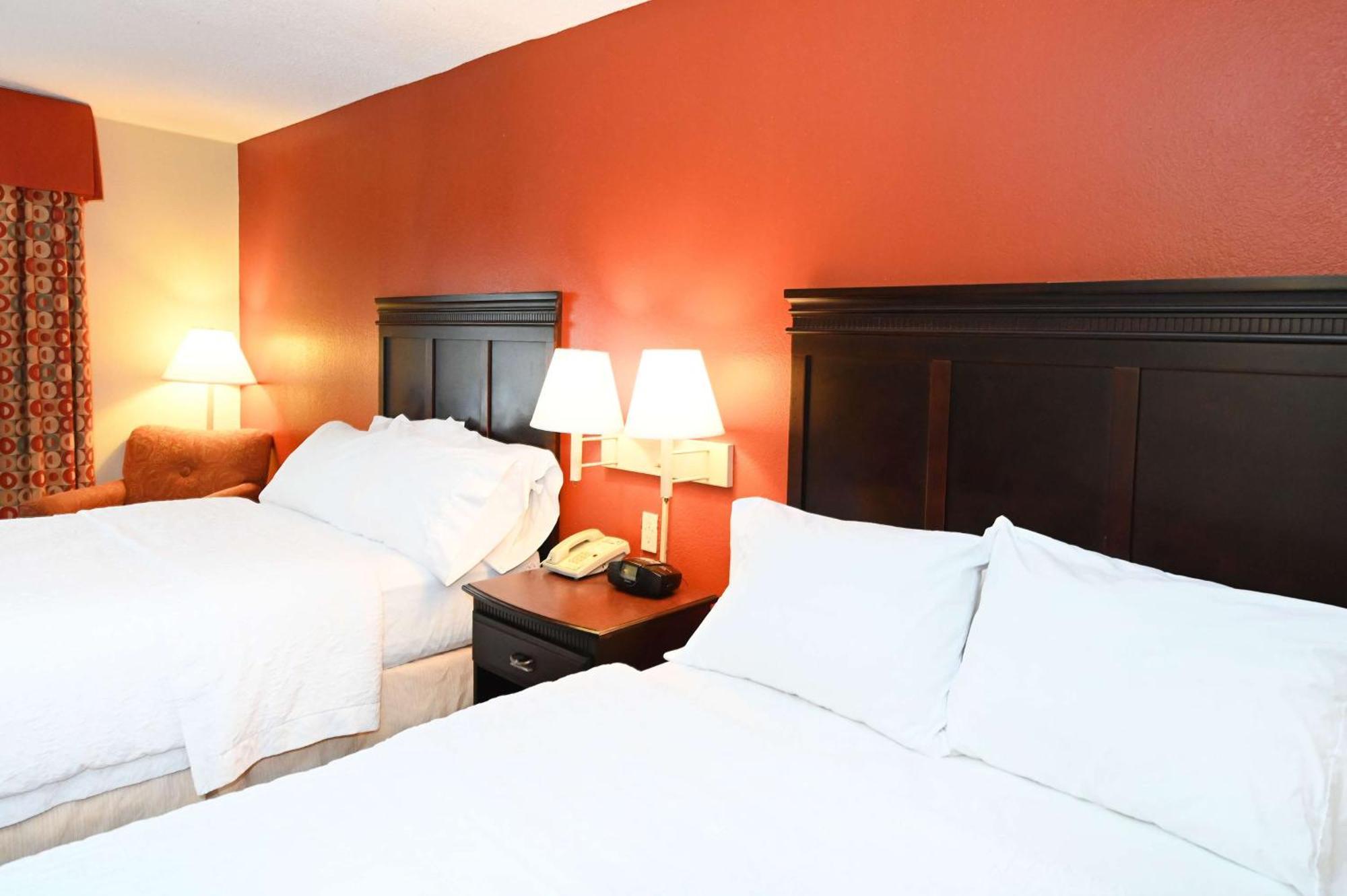 Room with Two Queen Beds - Non-Smoking