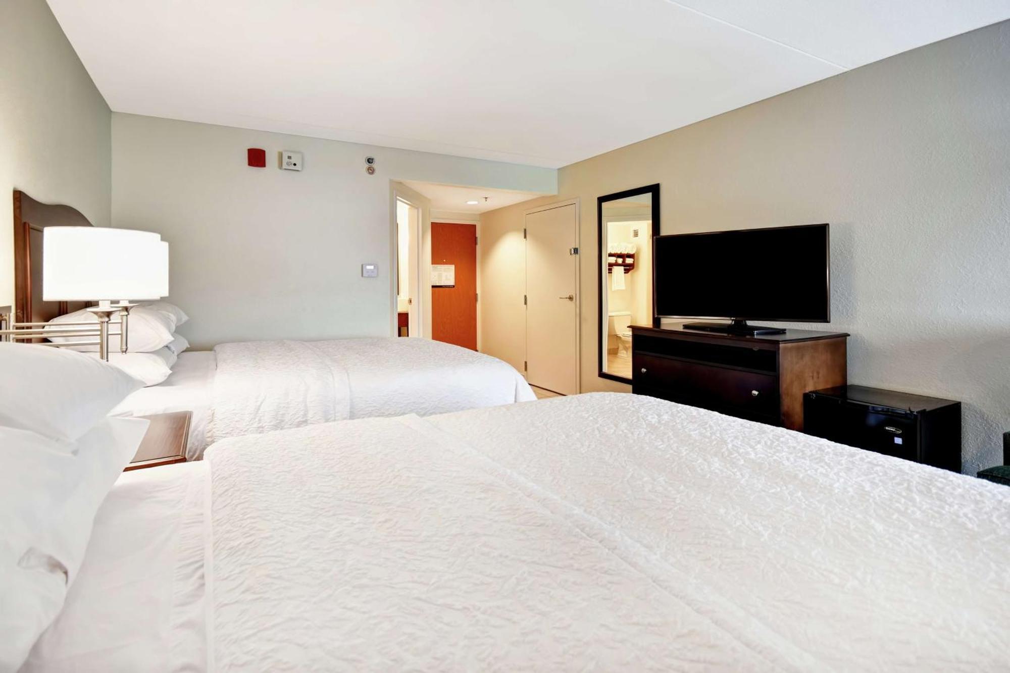 Room Two Queen Beds Non-Smoking