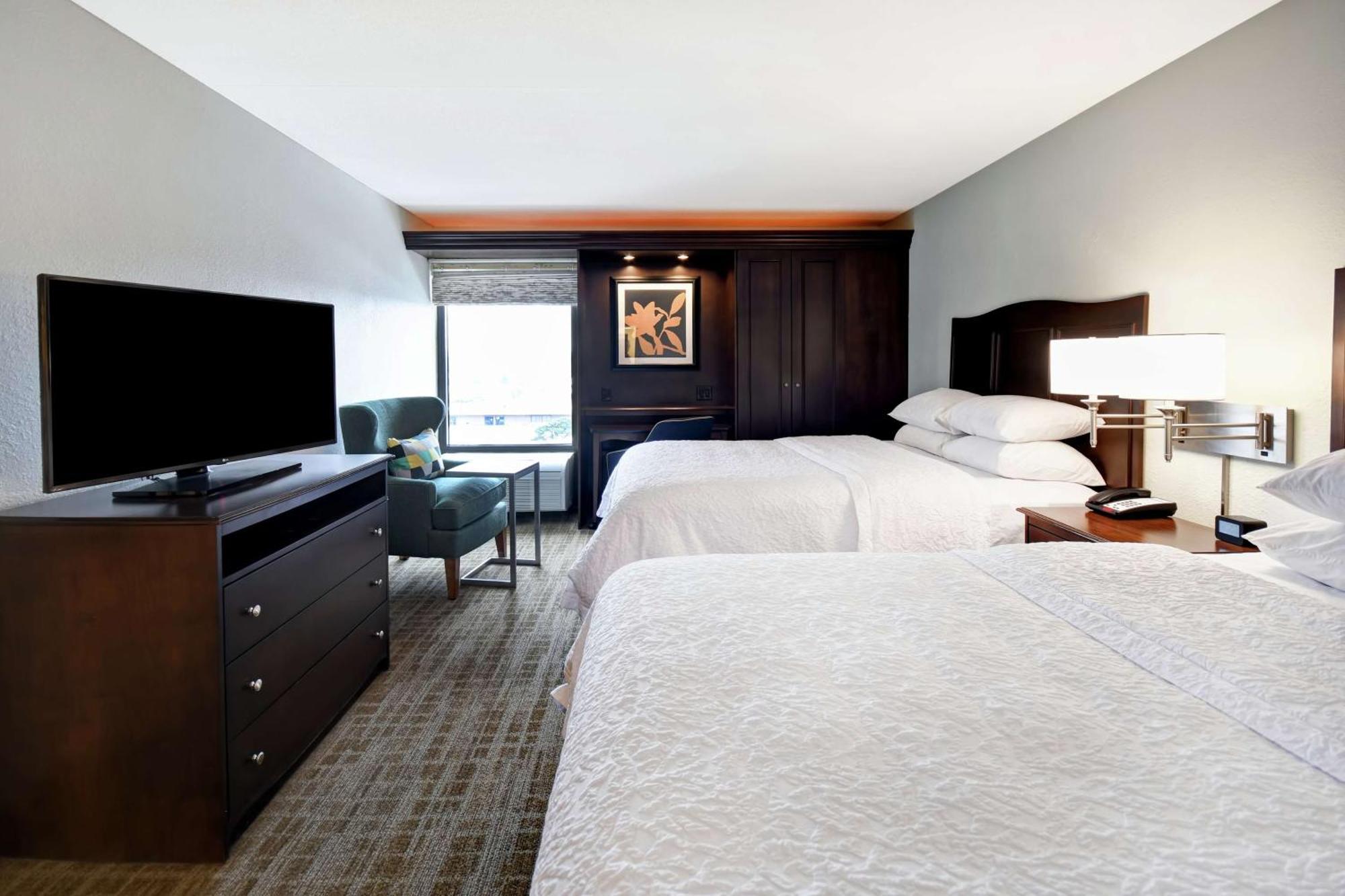 Room Two Queen Beds Non-Smoking