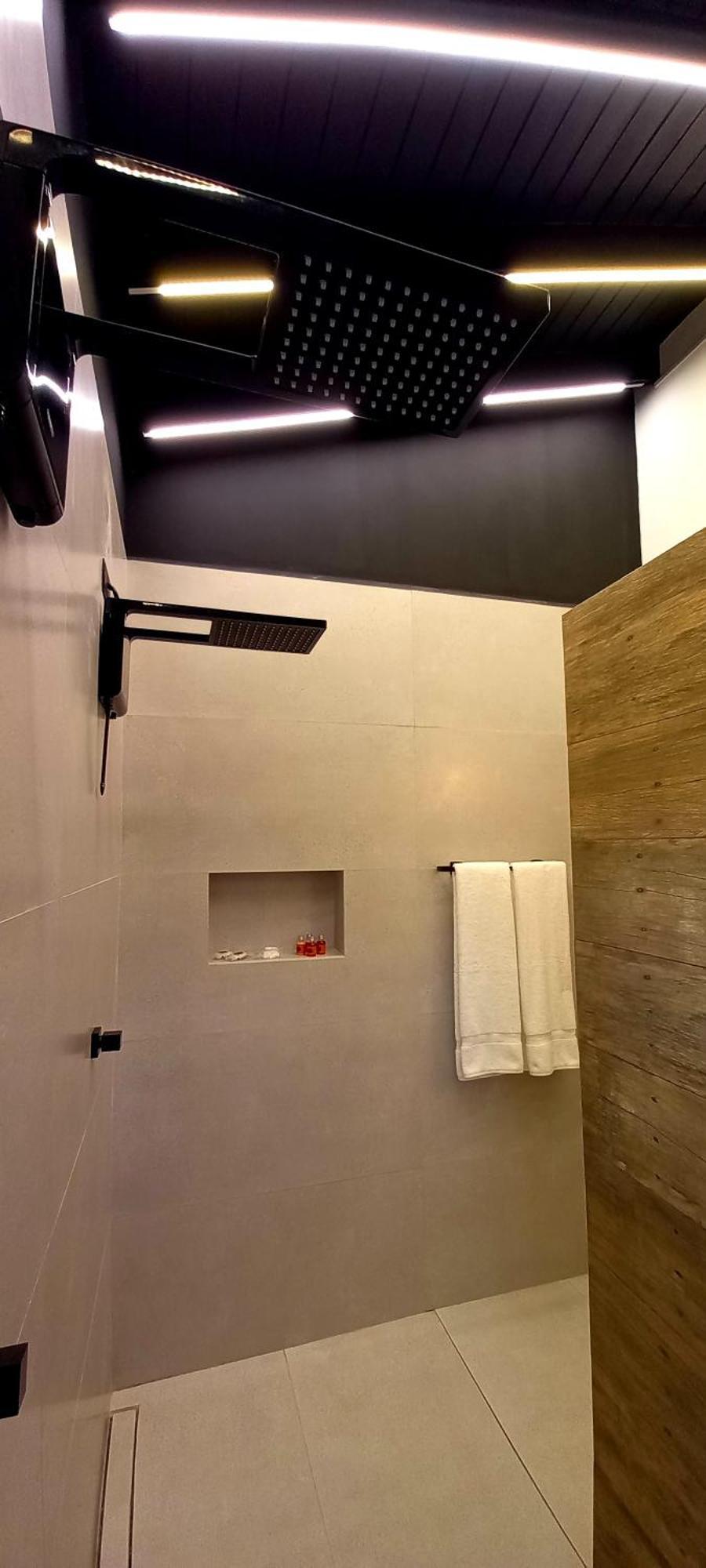 Suite Private Pool