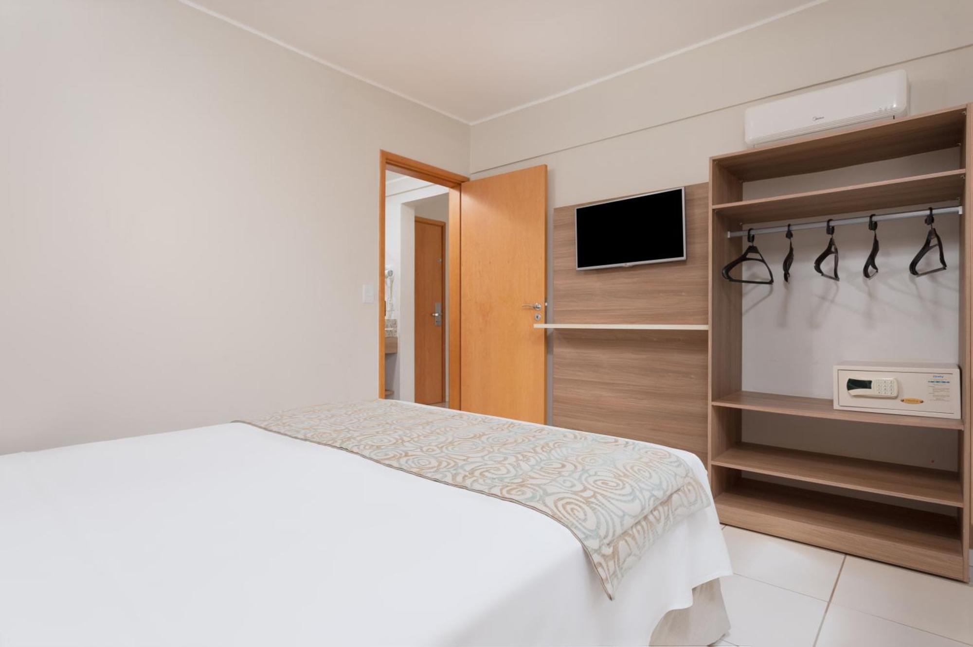 Suíte com Vista da Piscina ou do Parque