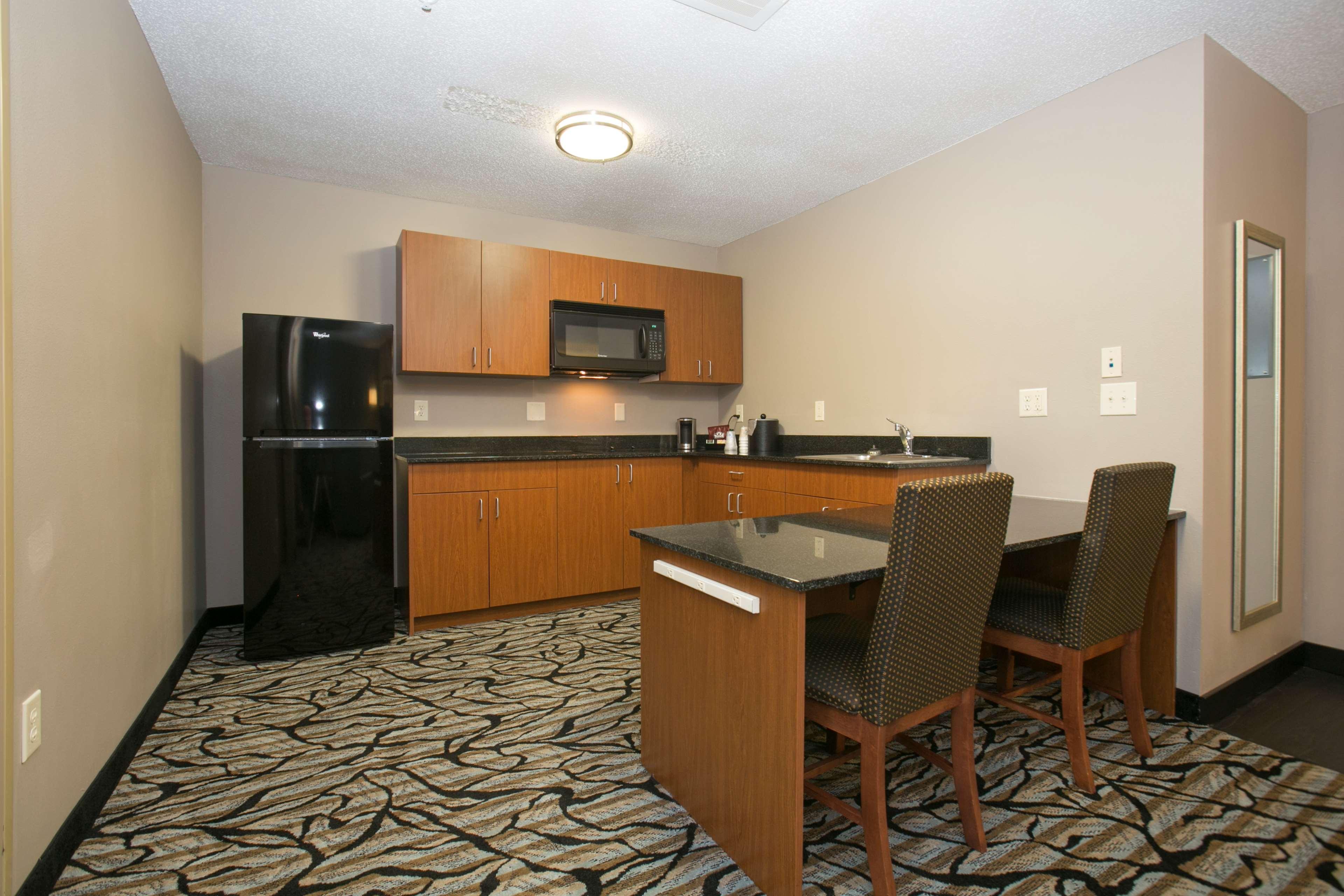 Two-Bedroom Suite