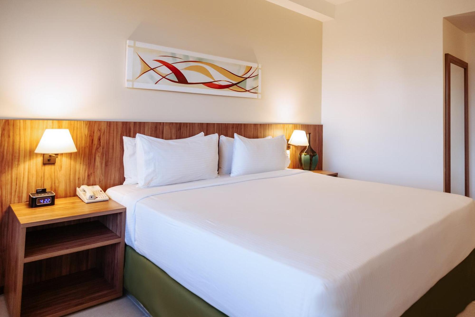 Quarto Standard com Cama King-size - Acessível para Hóspedes com Mobilidade Reduzida