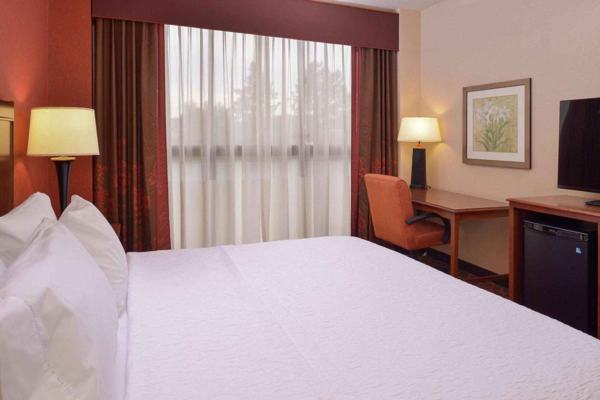 King Room Roll Shower Mobility Hearing Access or Non-Smoking
