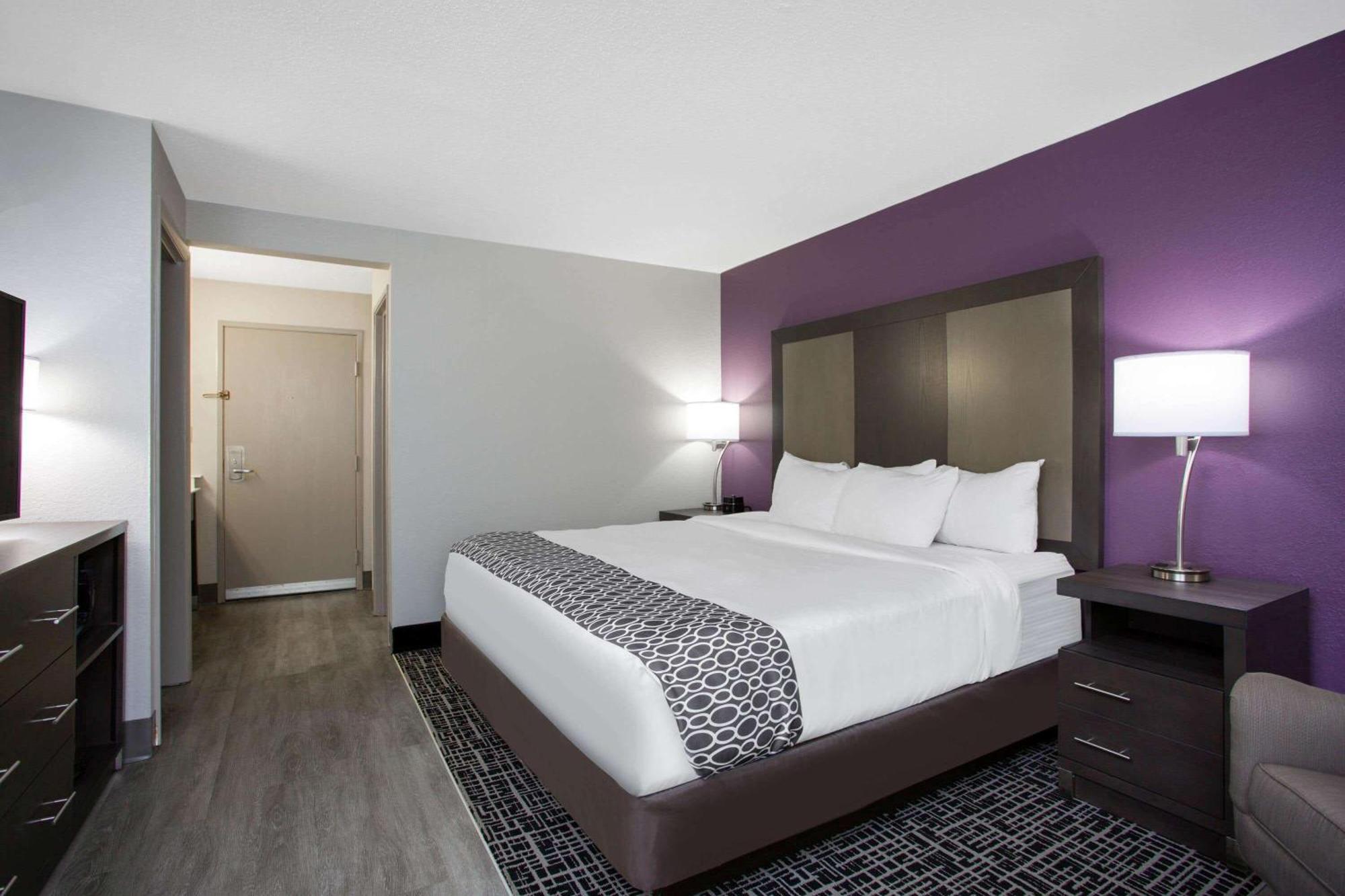 King Room - Mobility Access/Non-Smoking