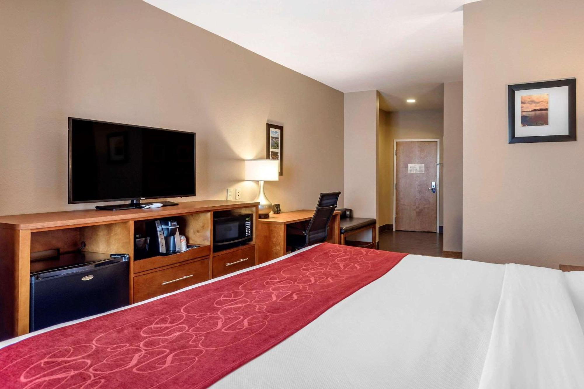 King Suite Non-Smoking