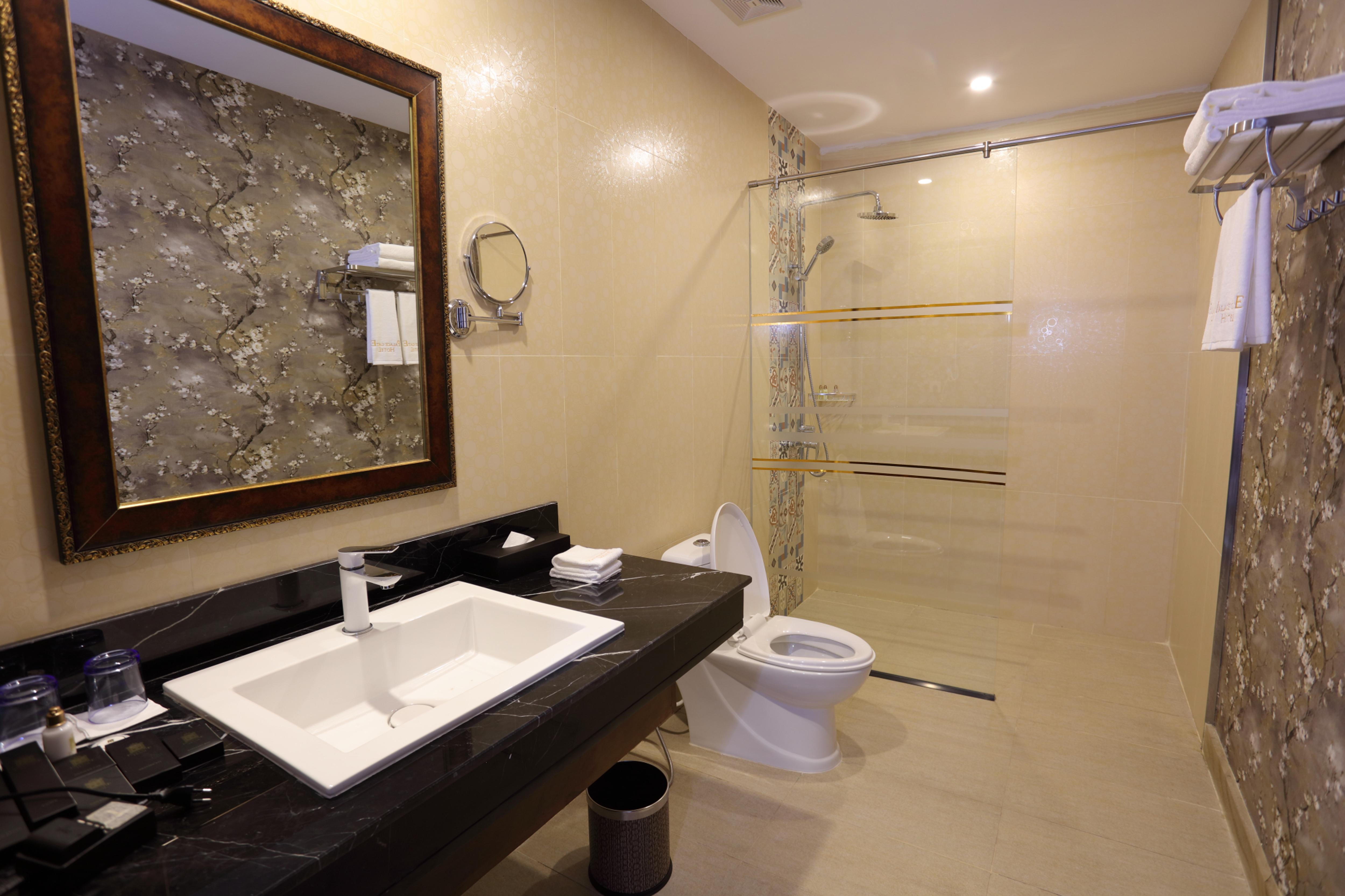 Palace Suite