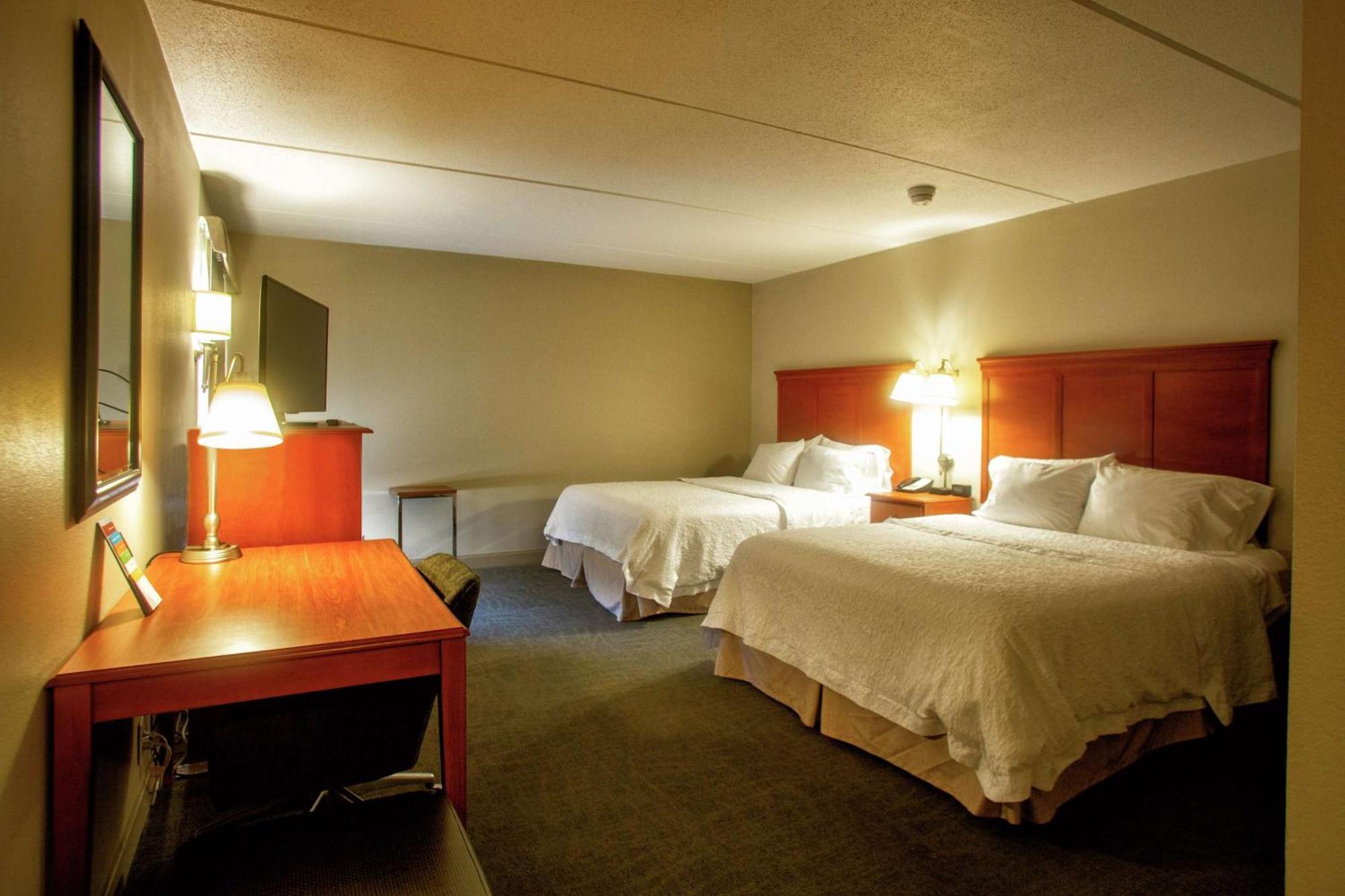 Queen Room with Two Queen Beds - Mobility and Hearing Access/Non-Smoking