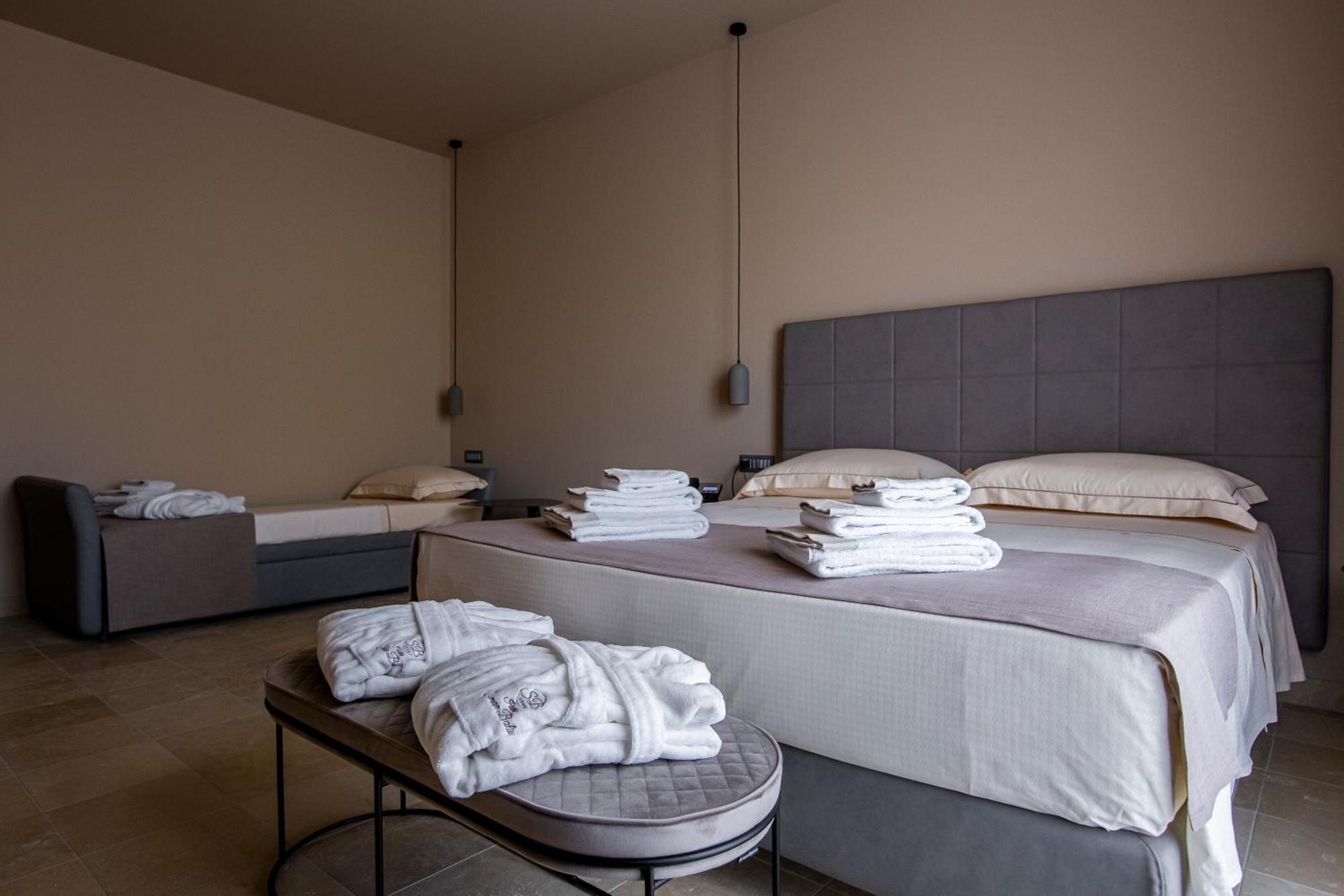 Classic Triple Room
