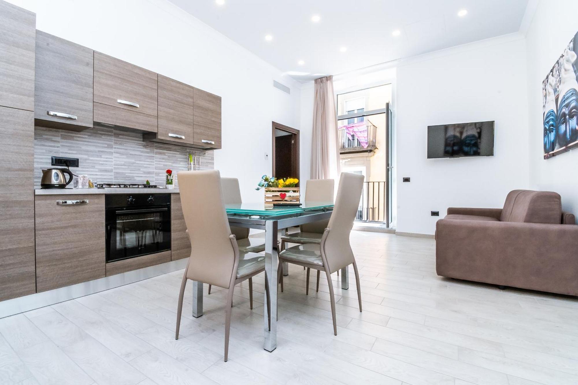 Deluxe Apartment