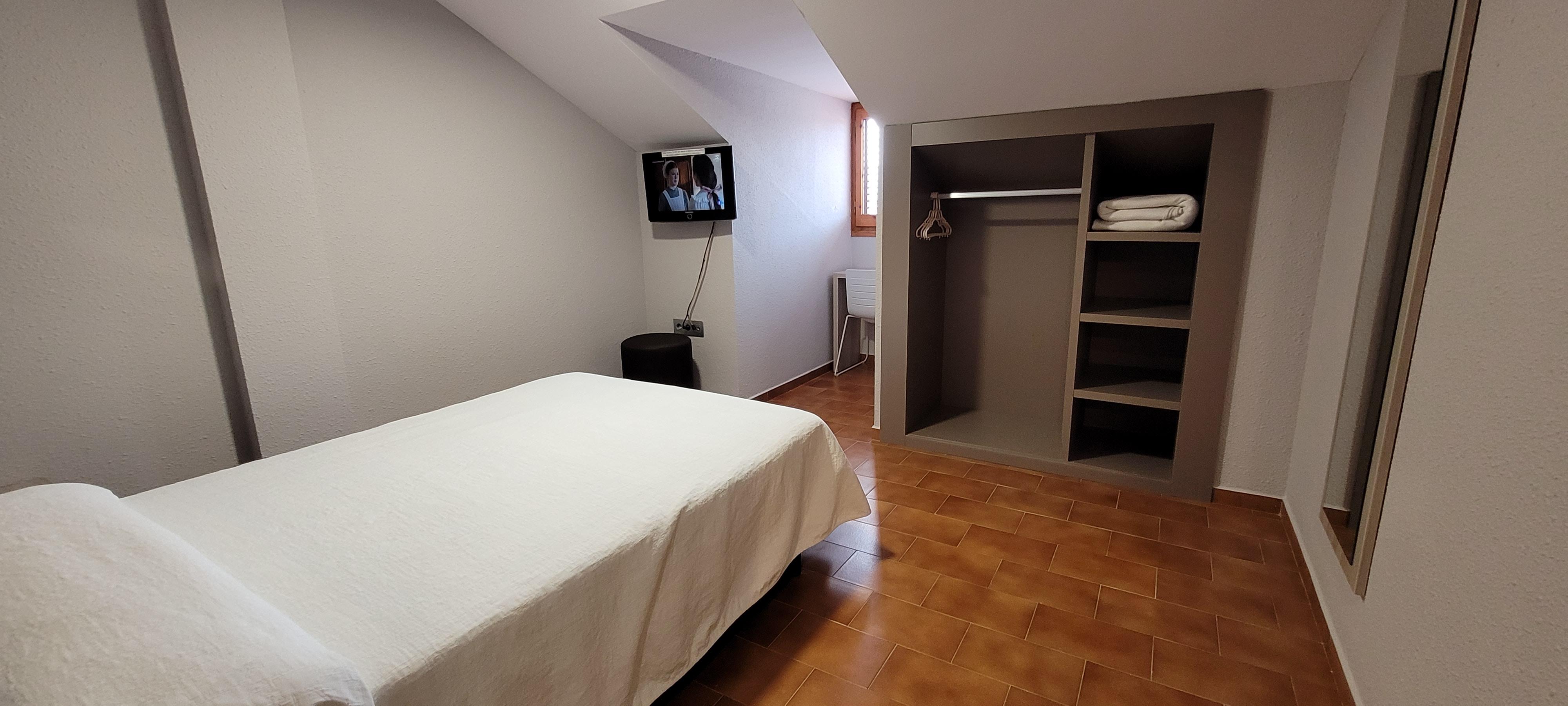 Economy Double or Twin Room