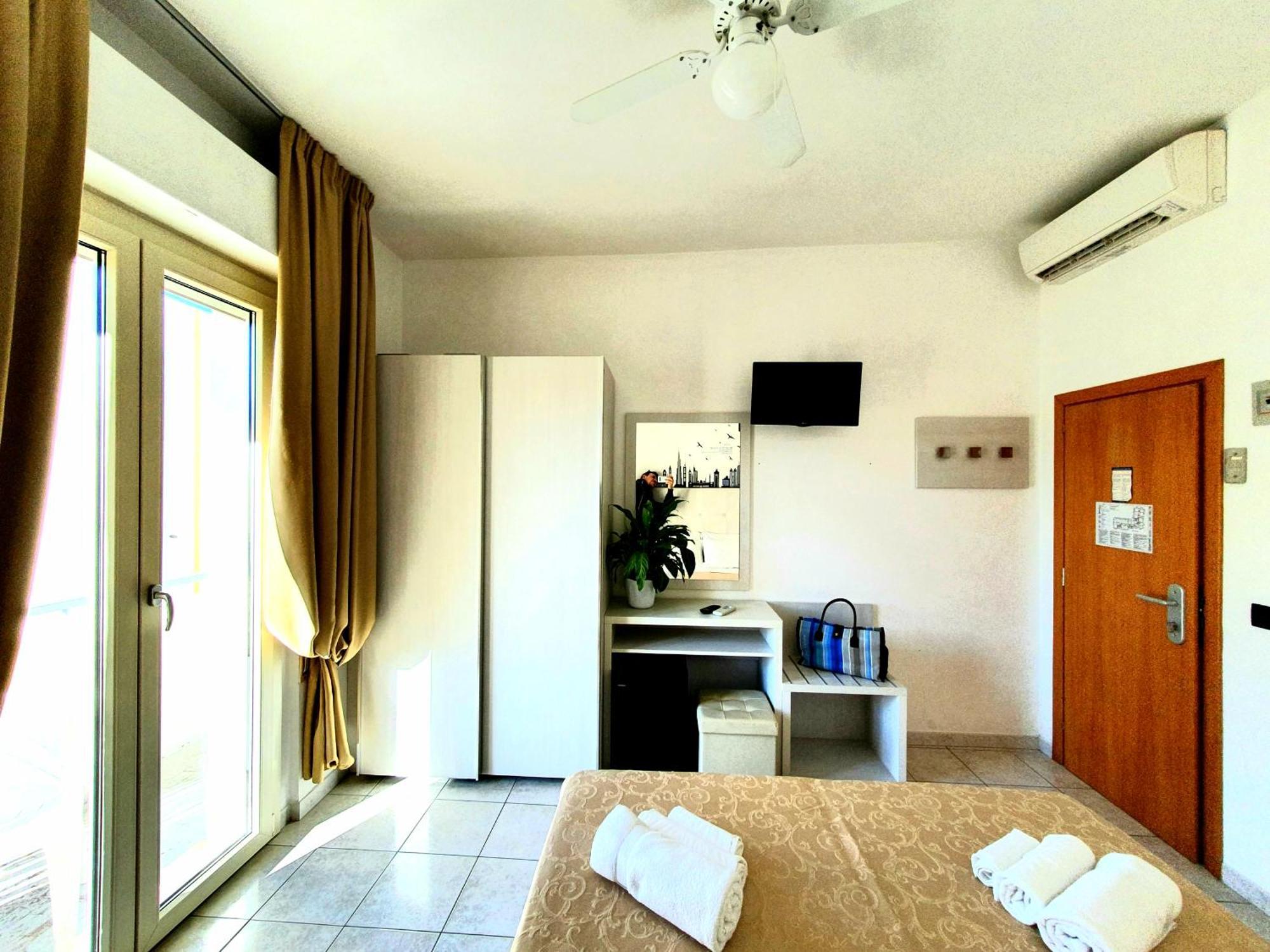 Comfort Double or Twin Room