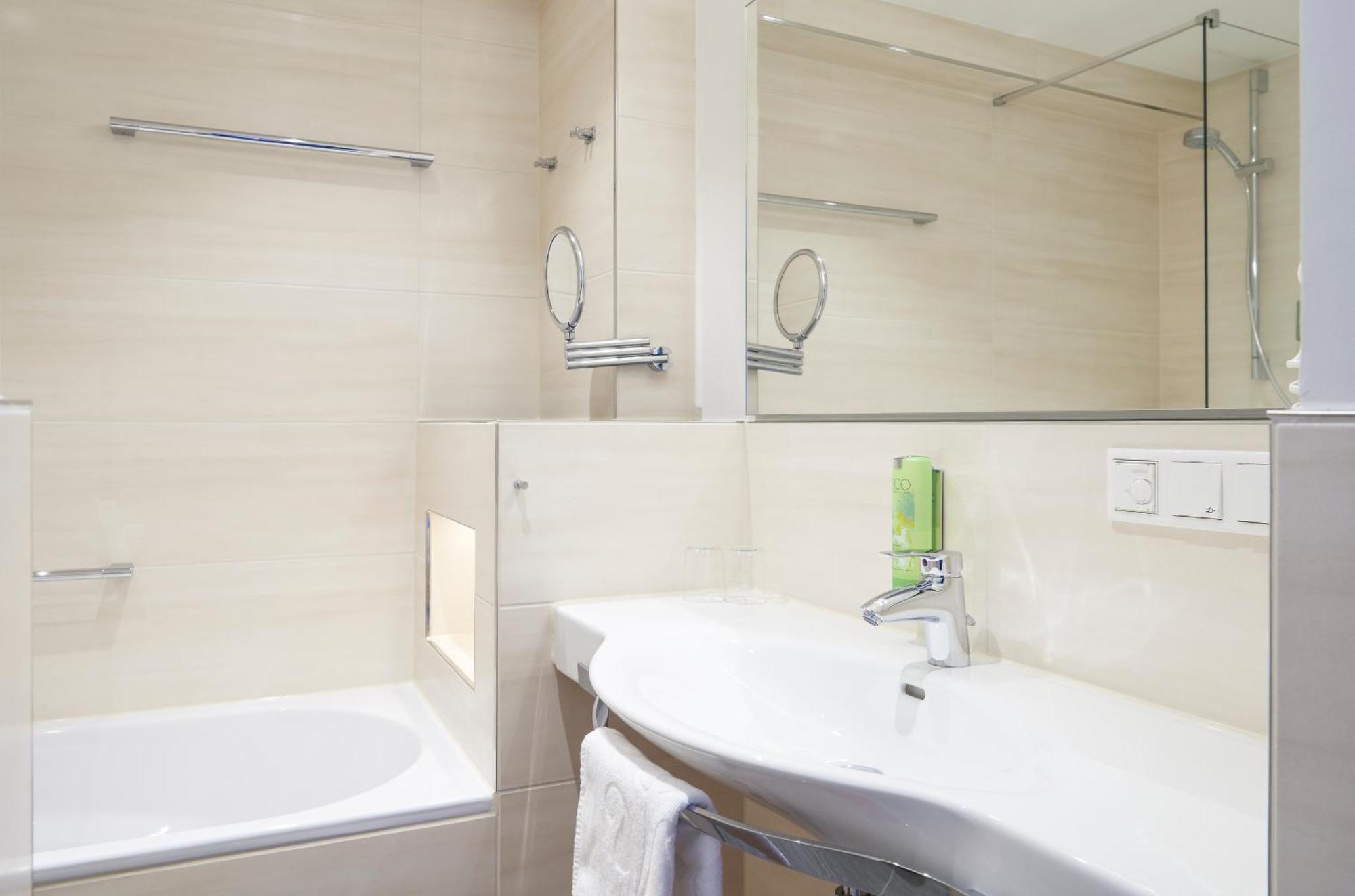 Relax Double Room