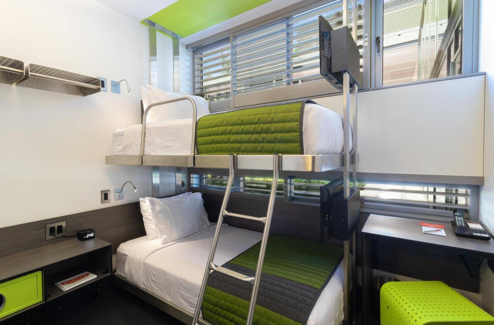 Bunk Pod