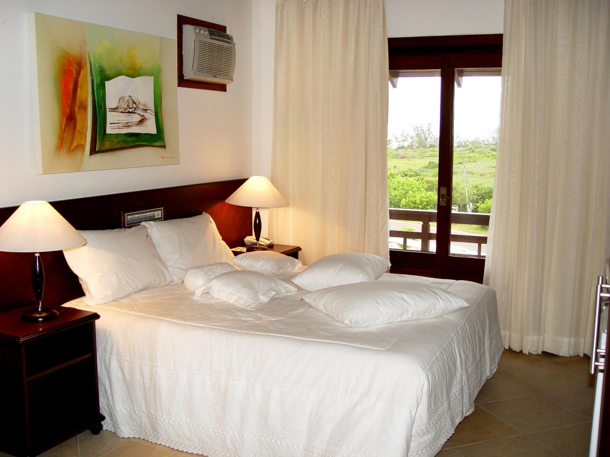 Quarto Deluxe com Cama de Casal ou 2 de Solteiro