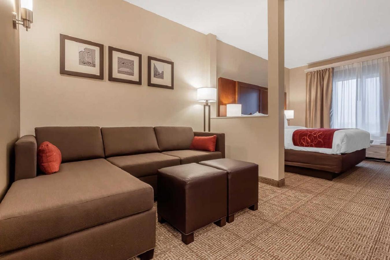 King Suite Sofa Bed Non-Smoking