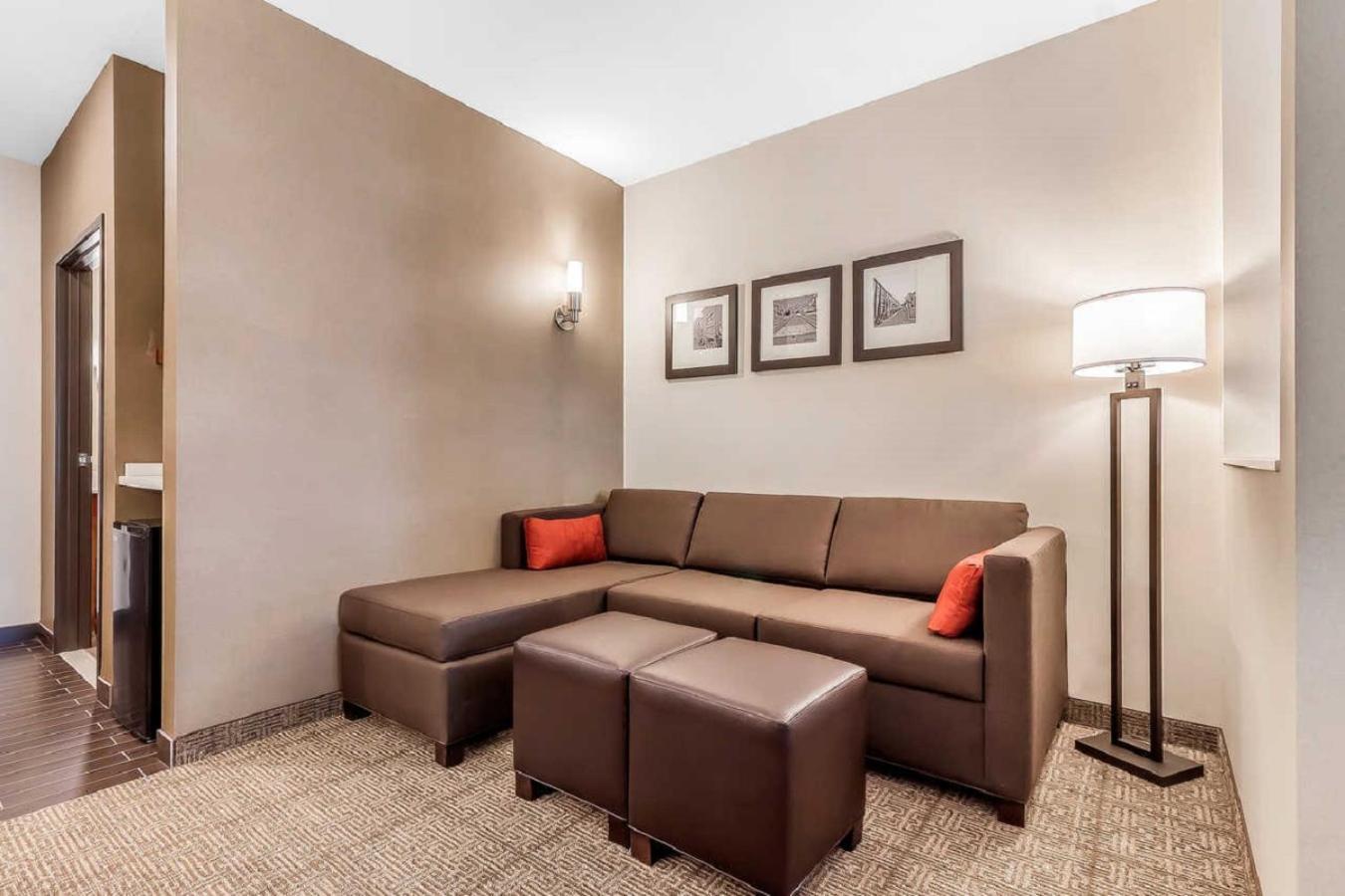 King Suite Sofa Bed Non-Smoking