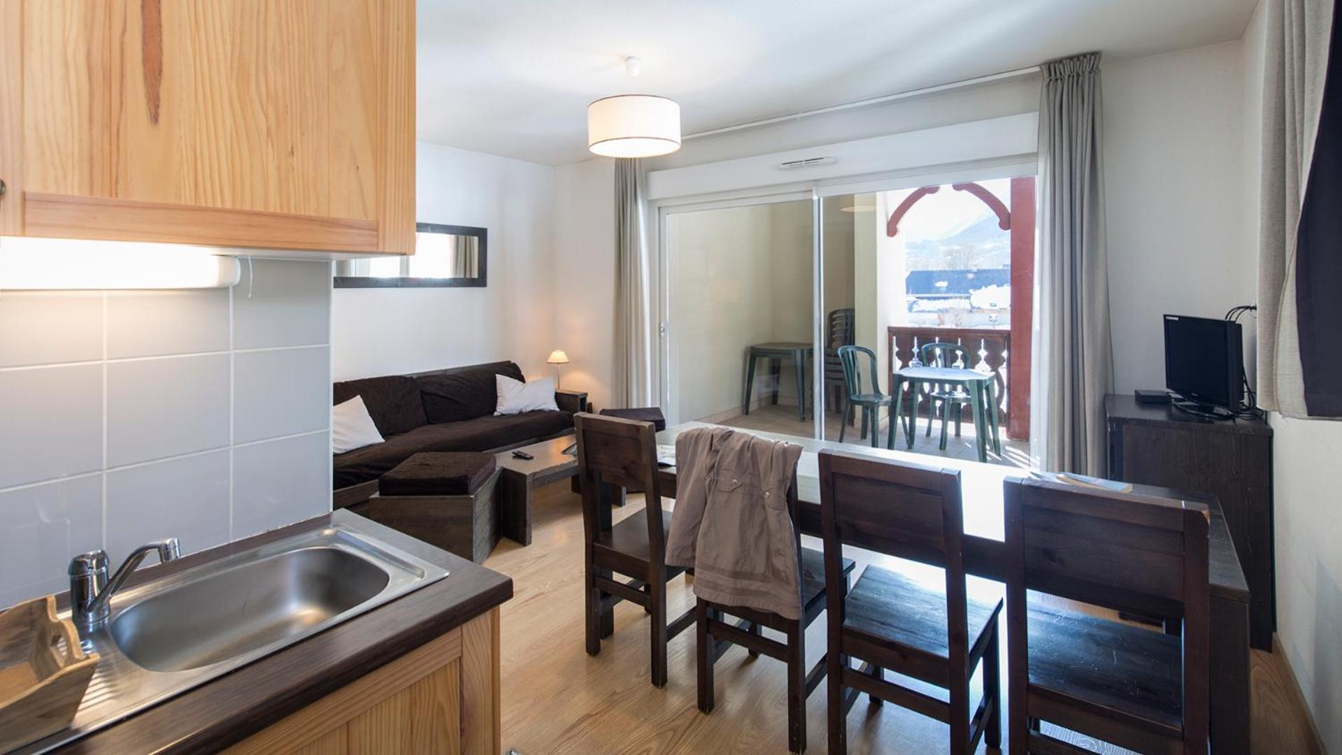 2 Bedroom Apartment sleeping area