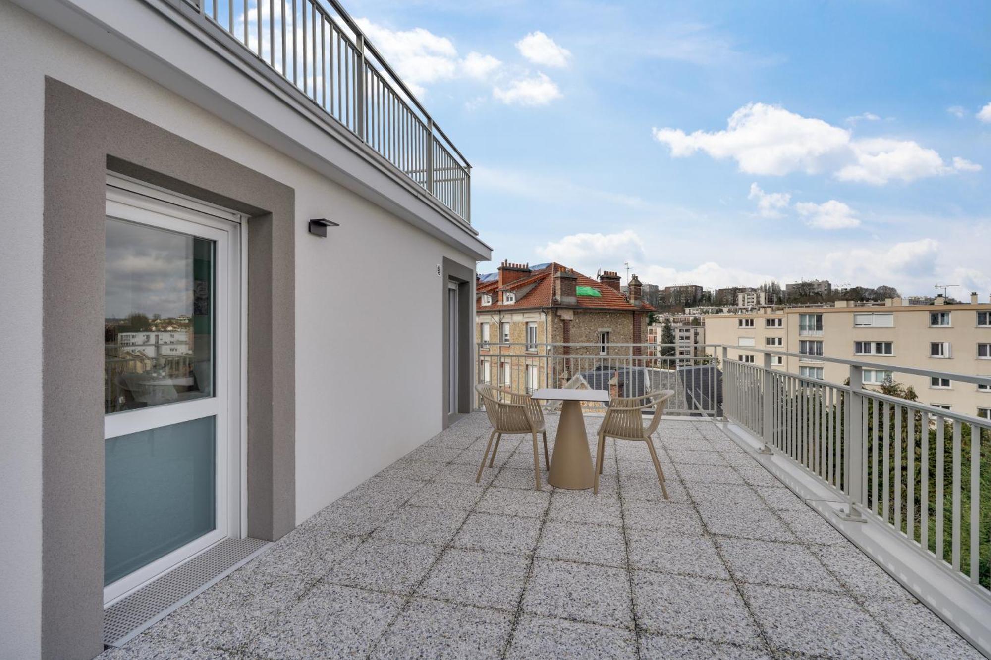 Executive Studio Terrace