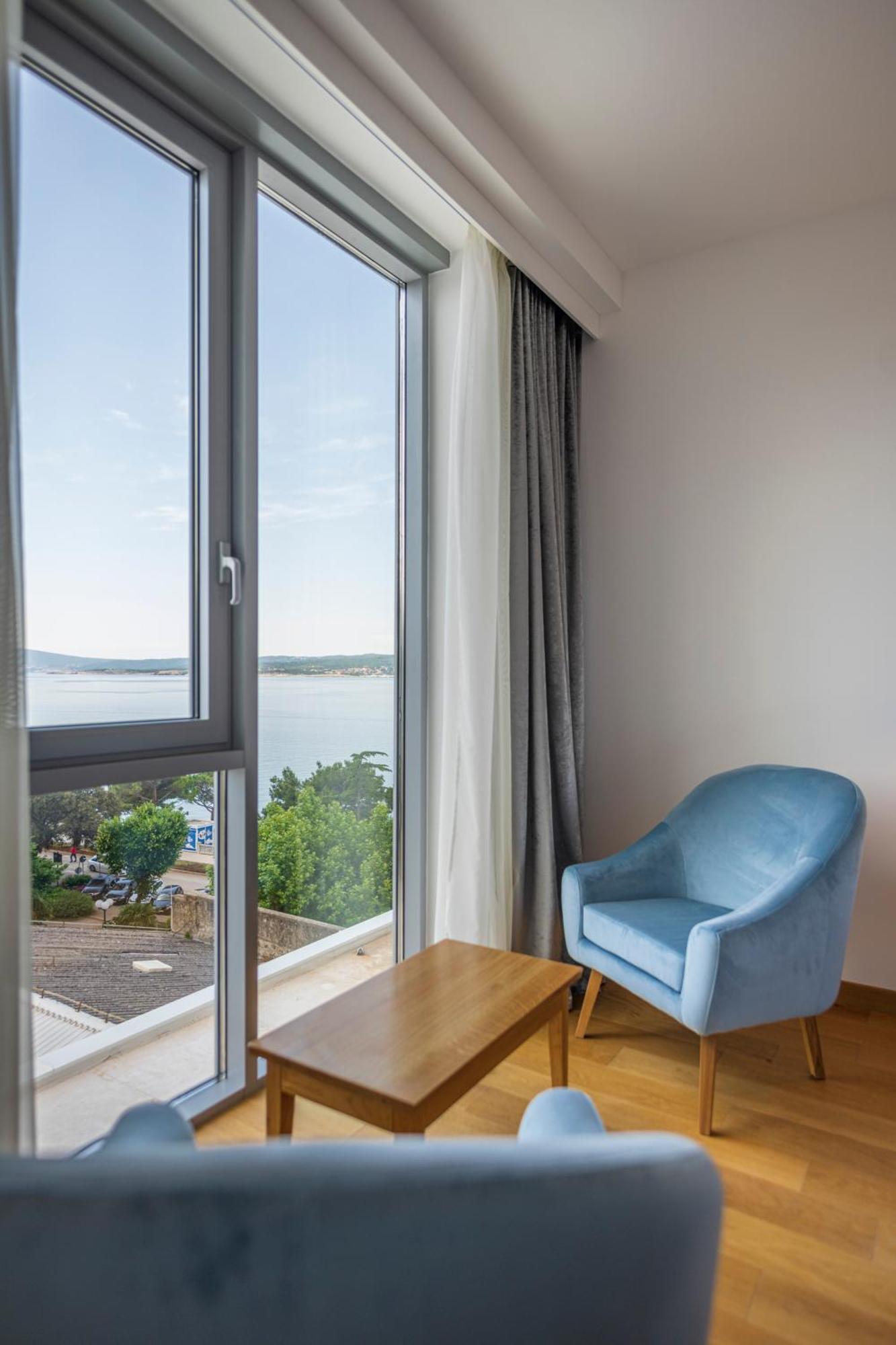 Superior Double or Twin Room Sea Side