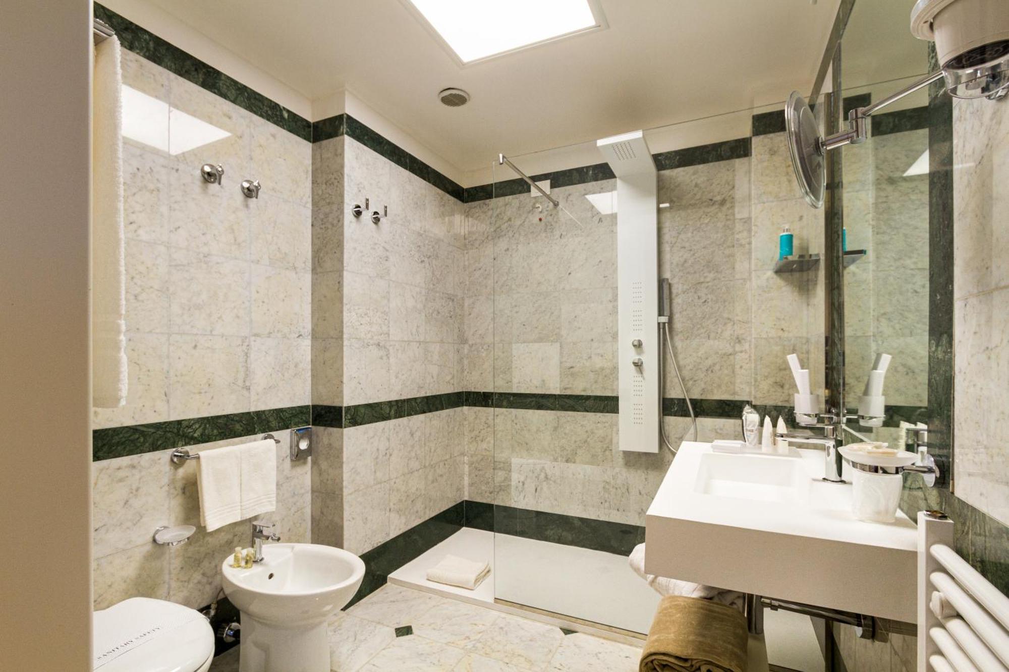 Deluxe Double or Twin Room Balcony