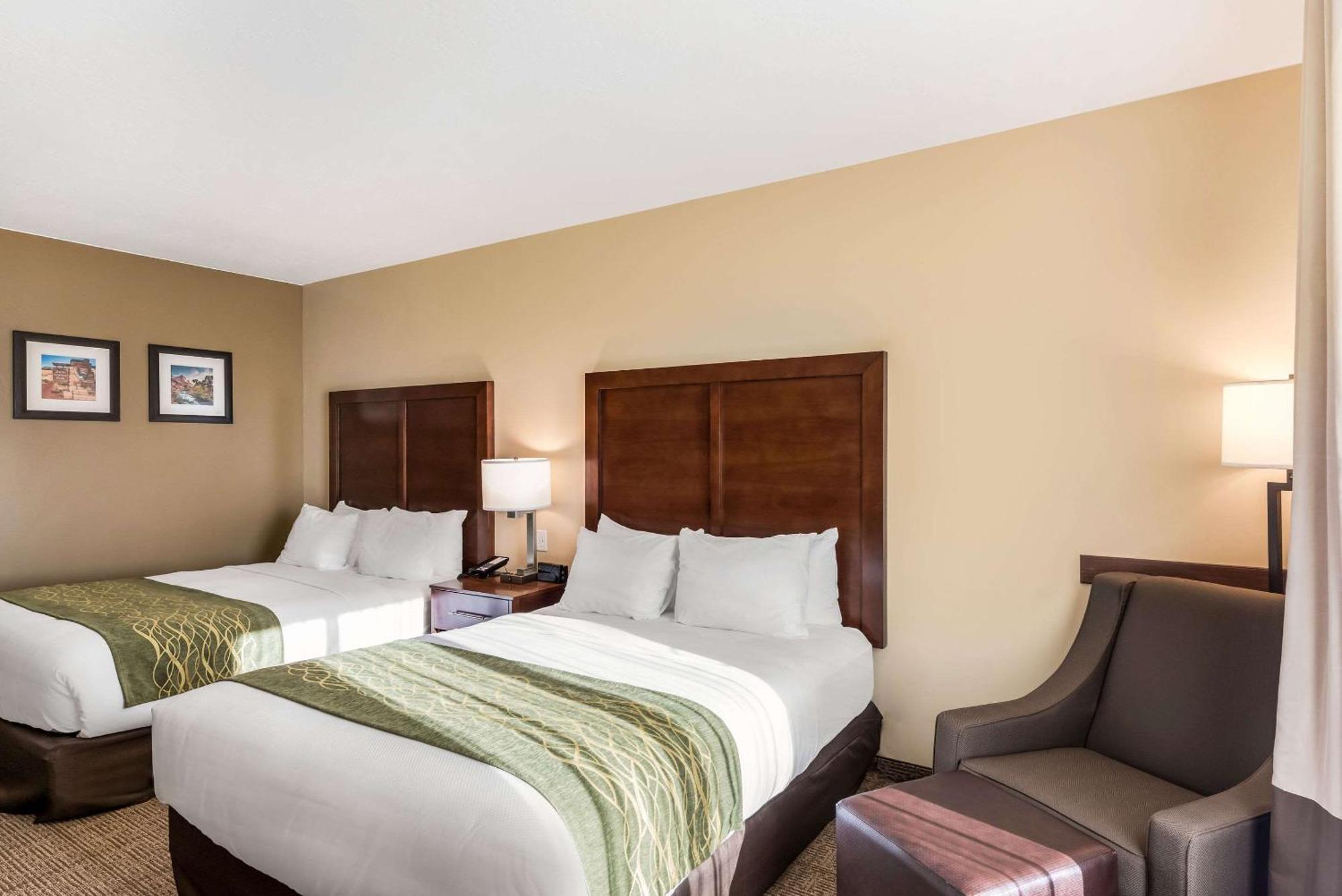 Queen Room Two Queen Beds Accessible or Non-Smoking