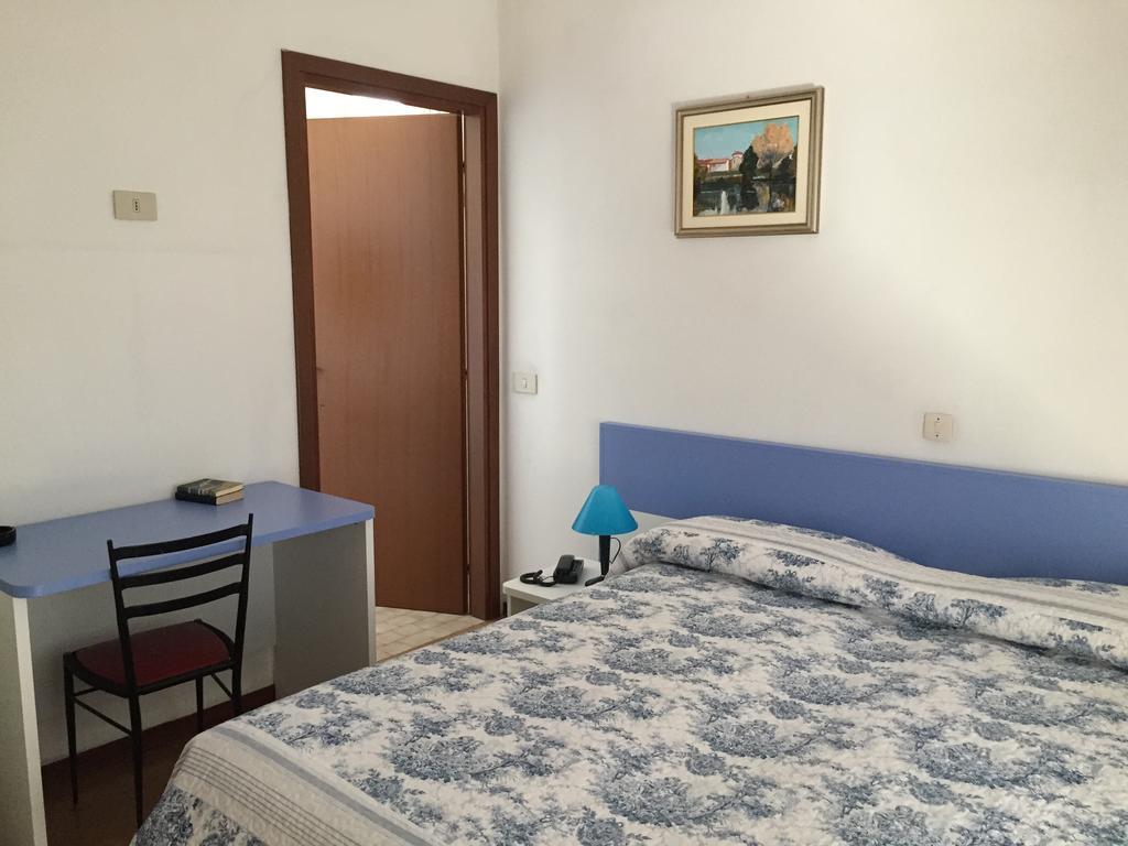 Doppelzimmer mit Meerblick
