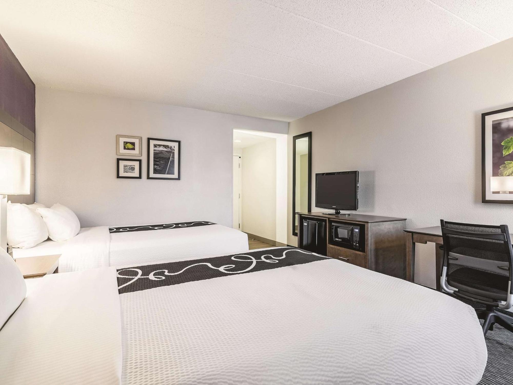 Queen Room with Two Queen Beds