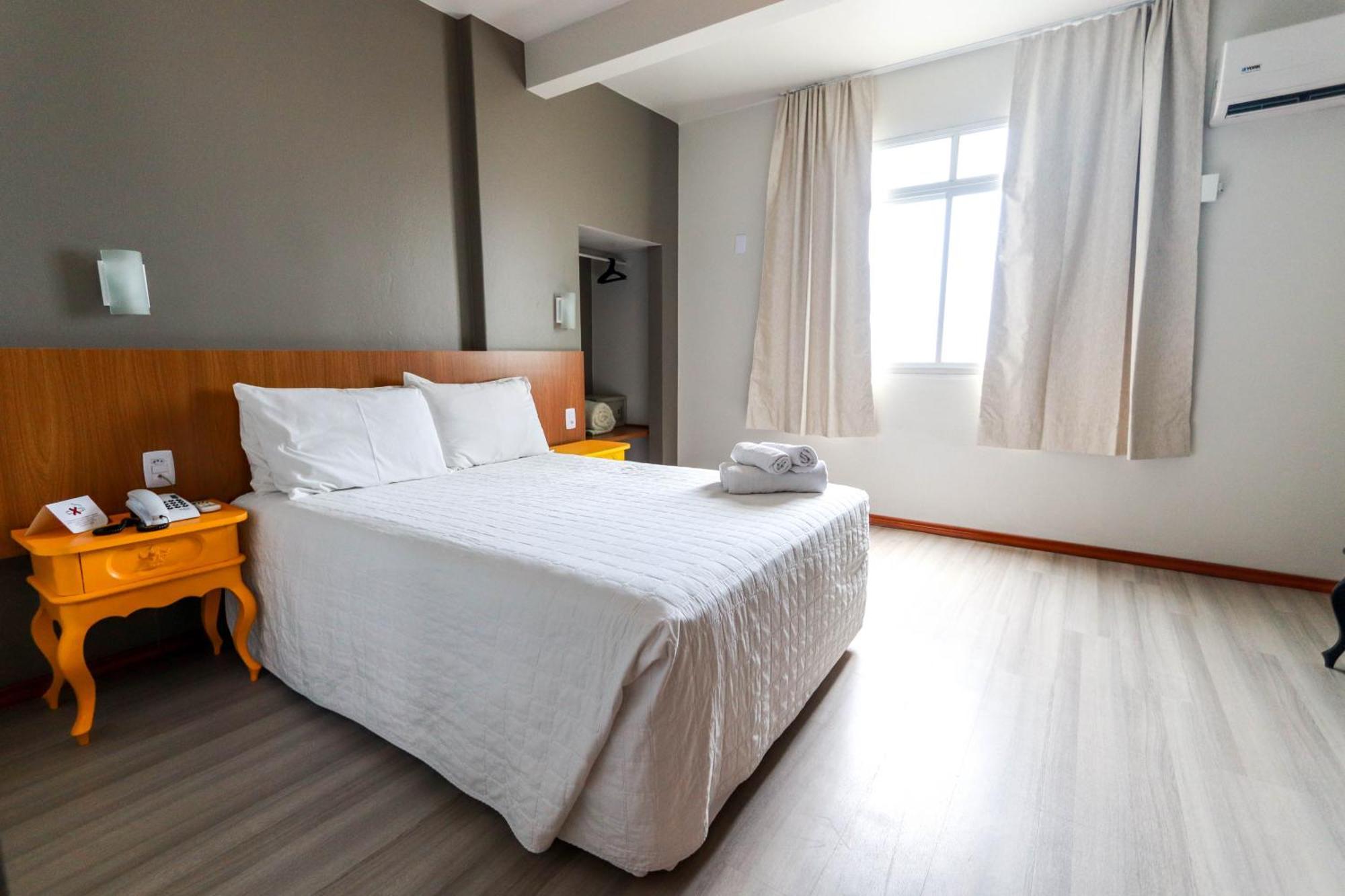 One-Bedroom Studio