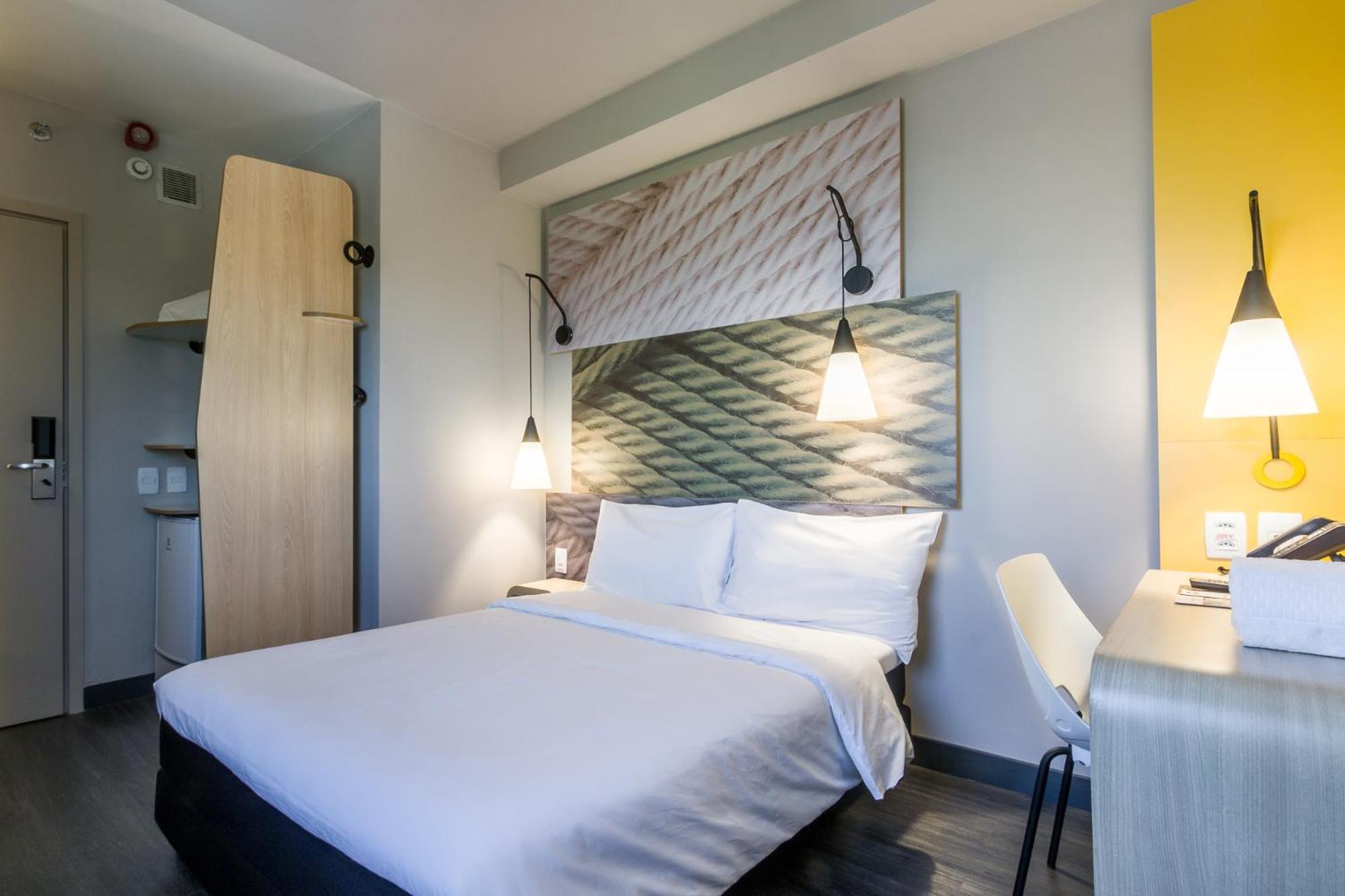 Standard Double Room Disability Access