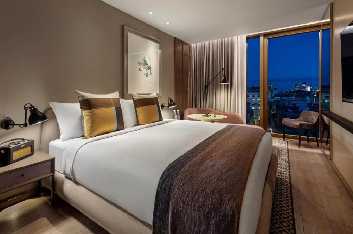 Quarto King Deluxe com Vista Cidade