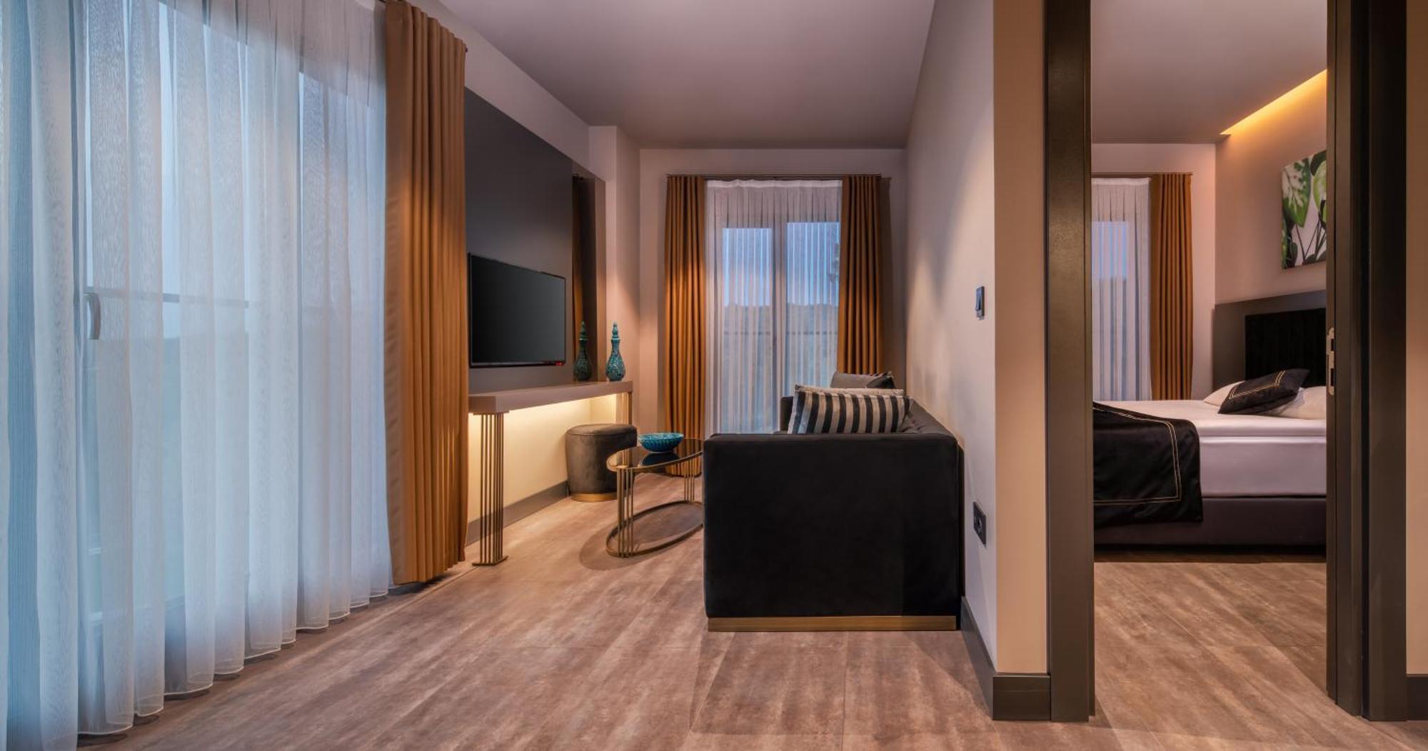 Junior Suite Garden View