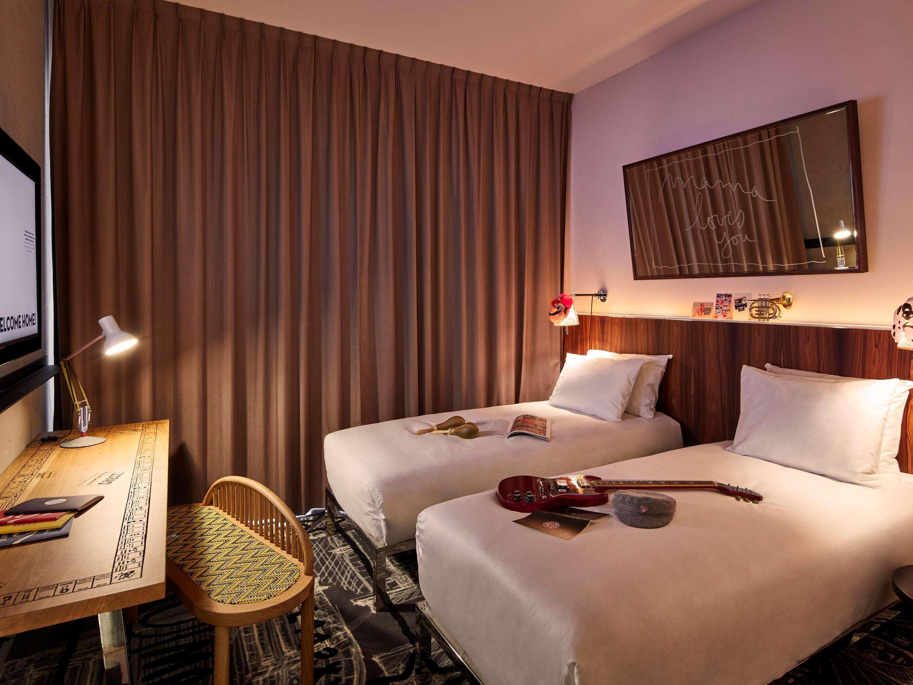 Medium Mama Twin Room